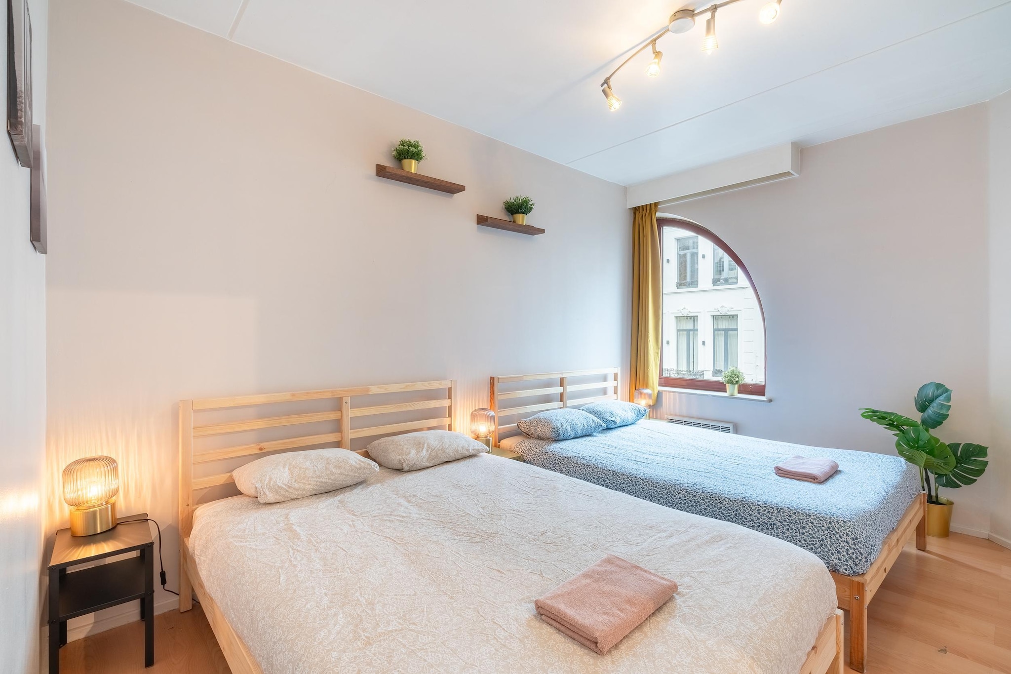 NS_66_3_LV - Bedroom