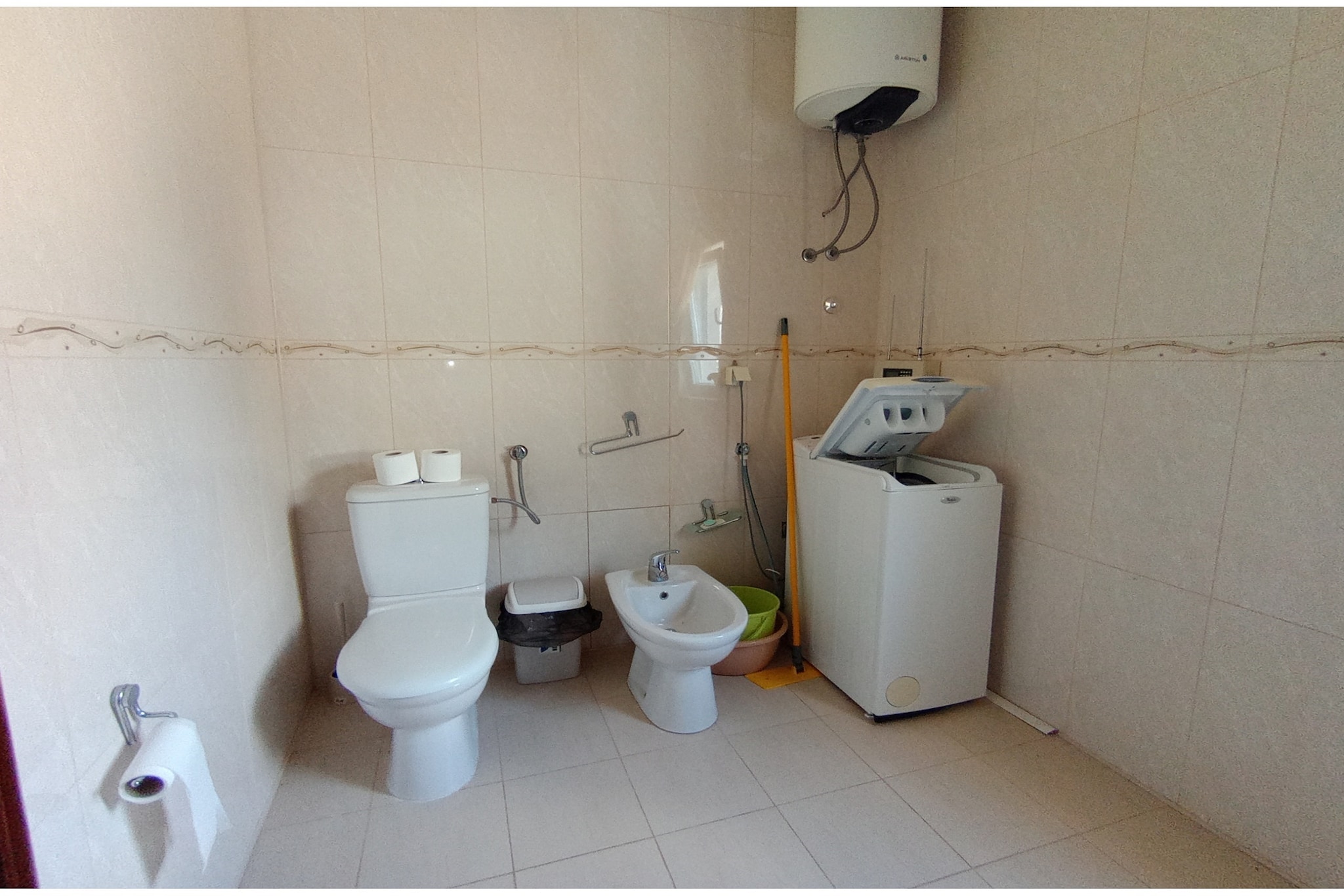 Delfin 1 - Badkamer