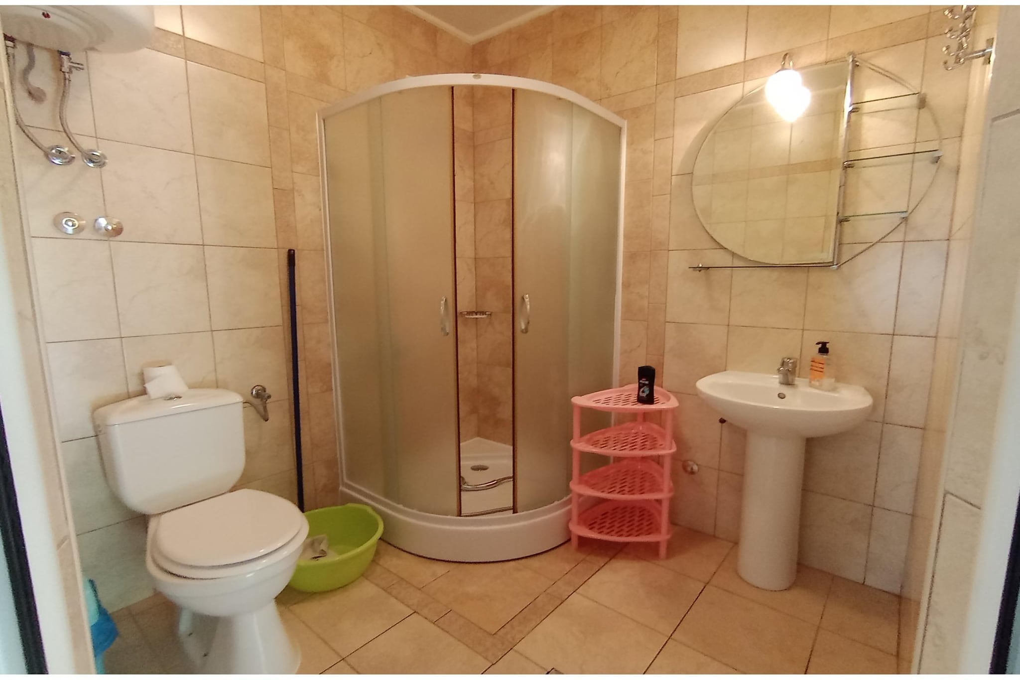 Delfin 2 - Badkamer