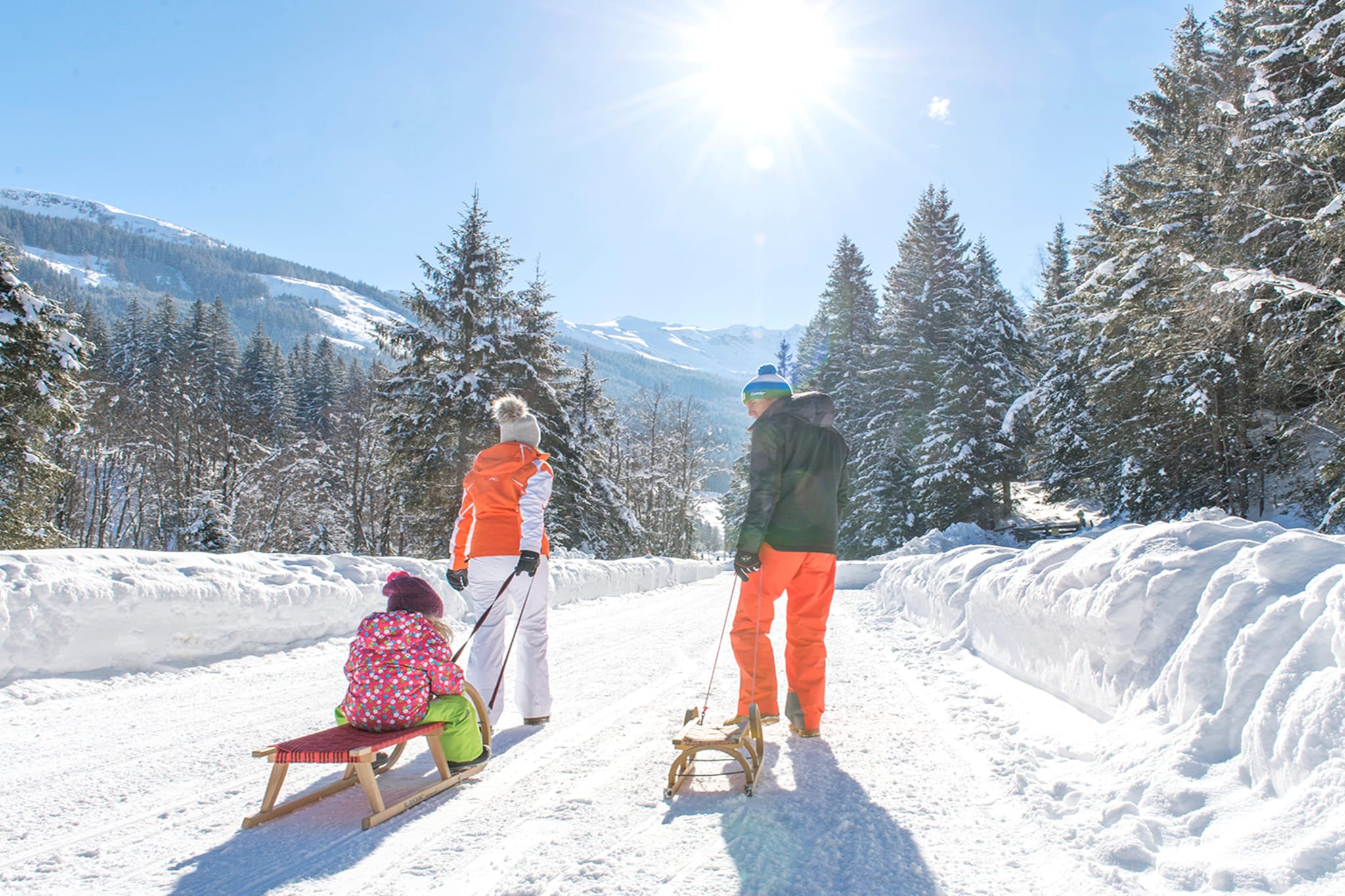 Alpinegold Residenz Kristallquelle Suite - Area within 5km in winter