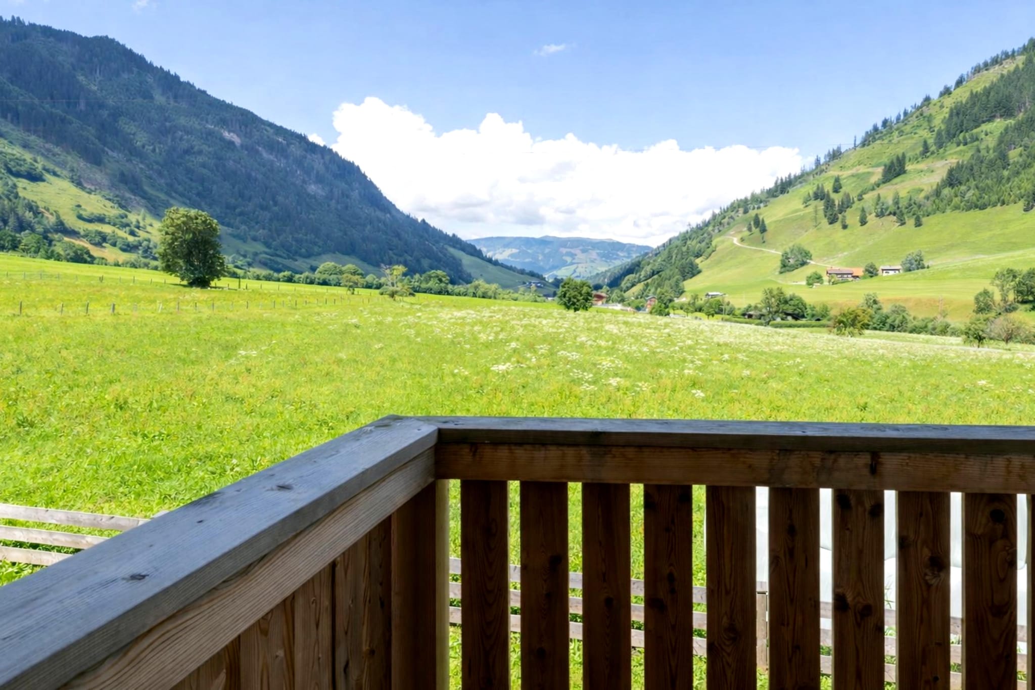 Alpinegold Residenz Hocharn Penthouse Suite - Uitzicht zomer