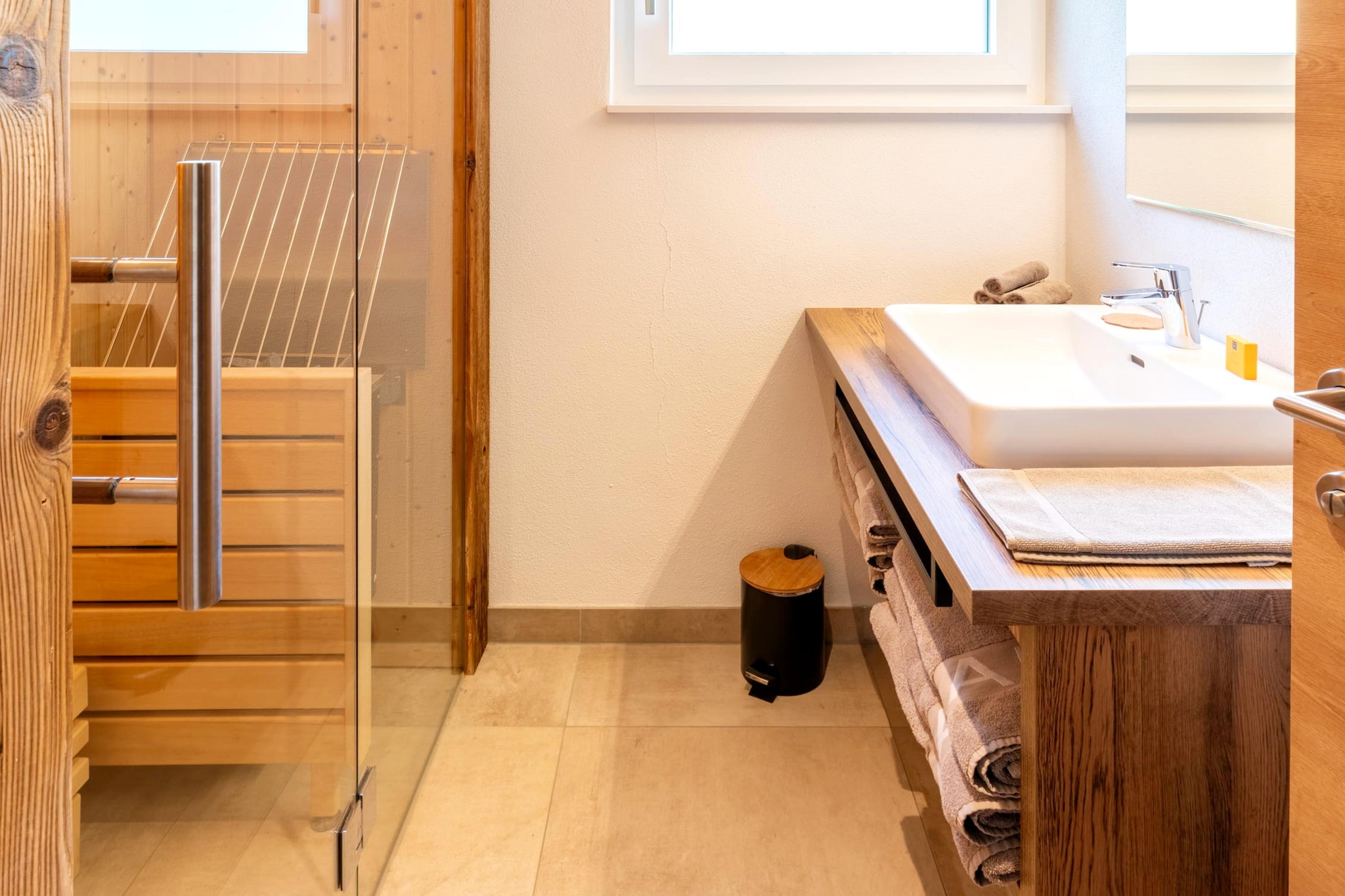 Alpinegold Residenz Tauernquelle Suite - Badkamer