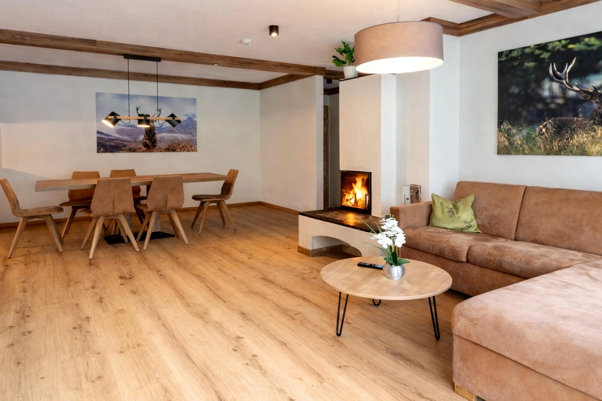 Alpinegold Residenz Goldquelle Penthouse Suite - Woonkamer
