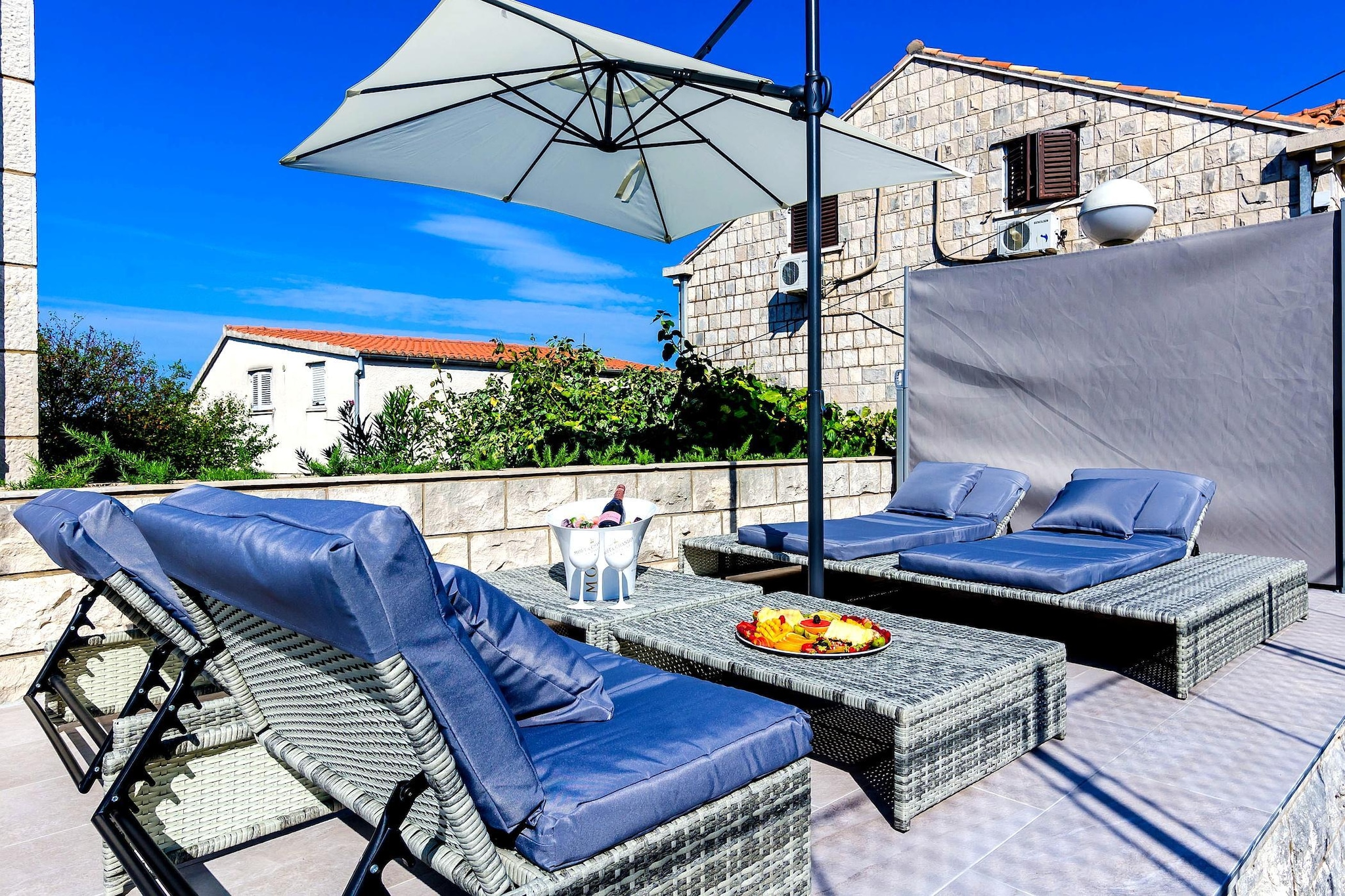 Villa Rustic stone - Terrasse / balcon