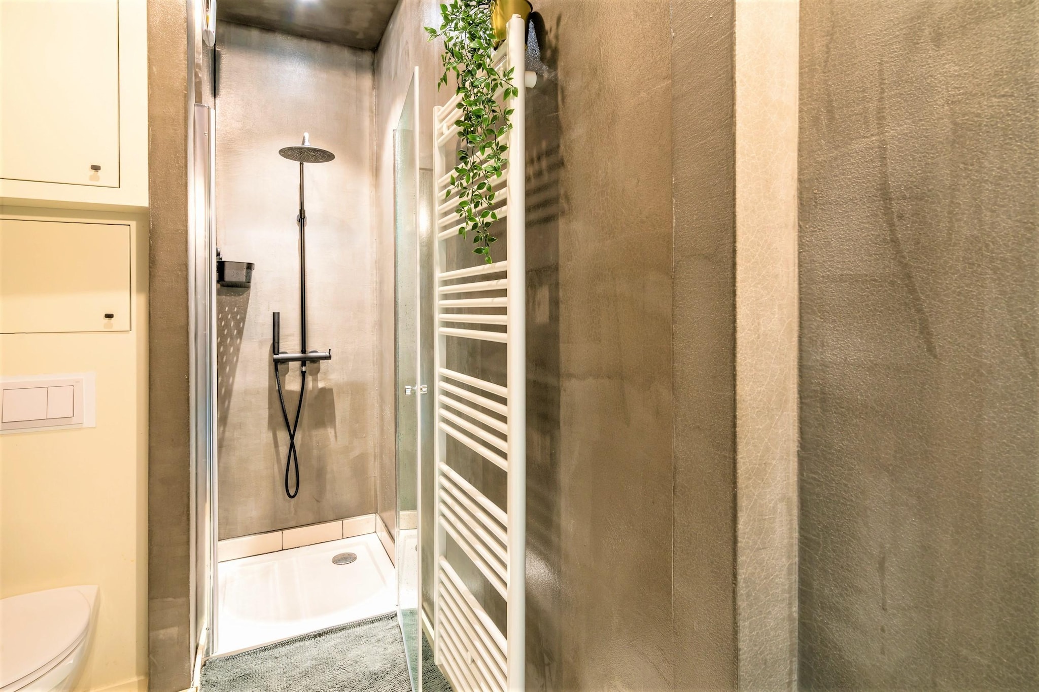 HR_201 - Bathroom