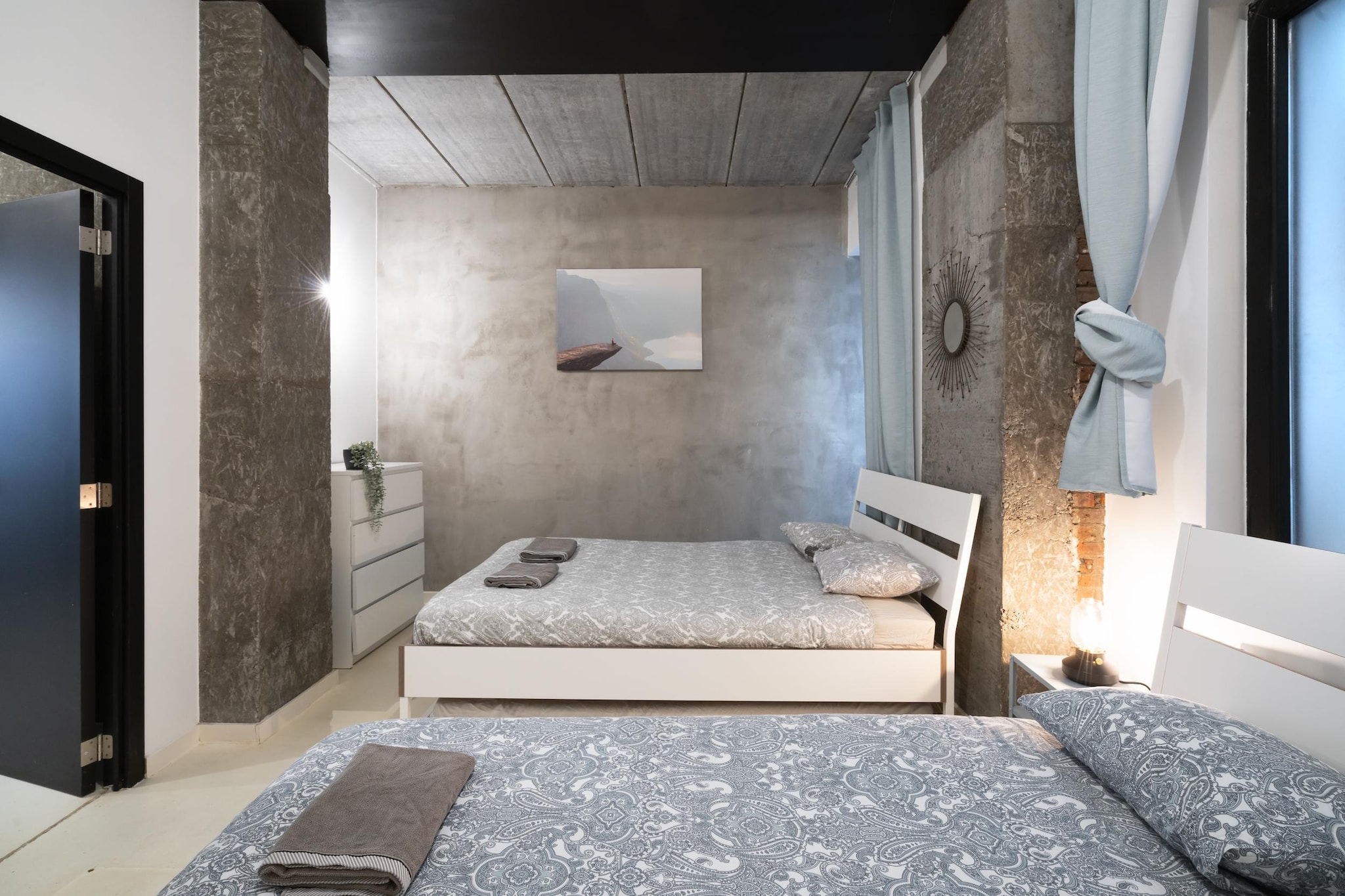 HR_001 - Bedroom