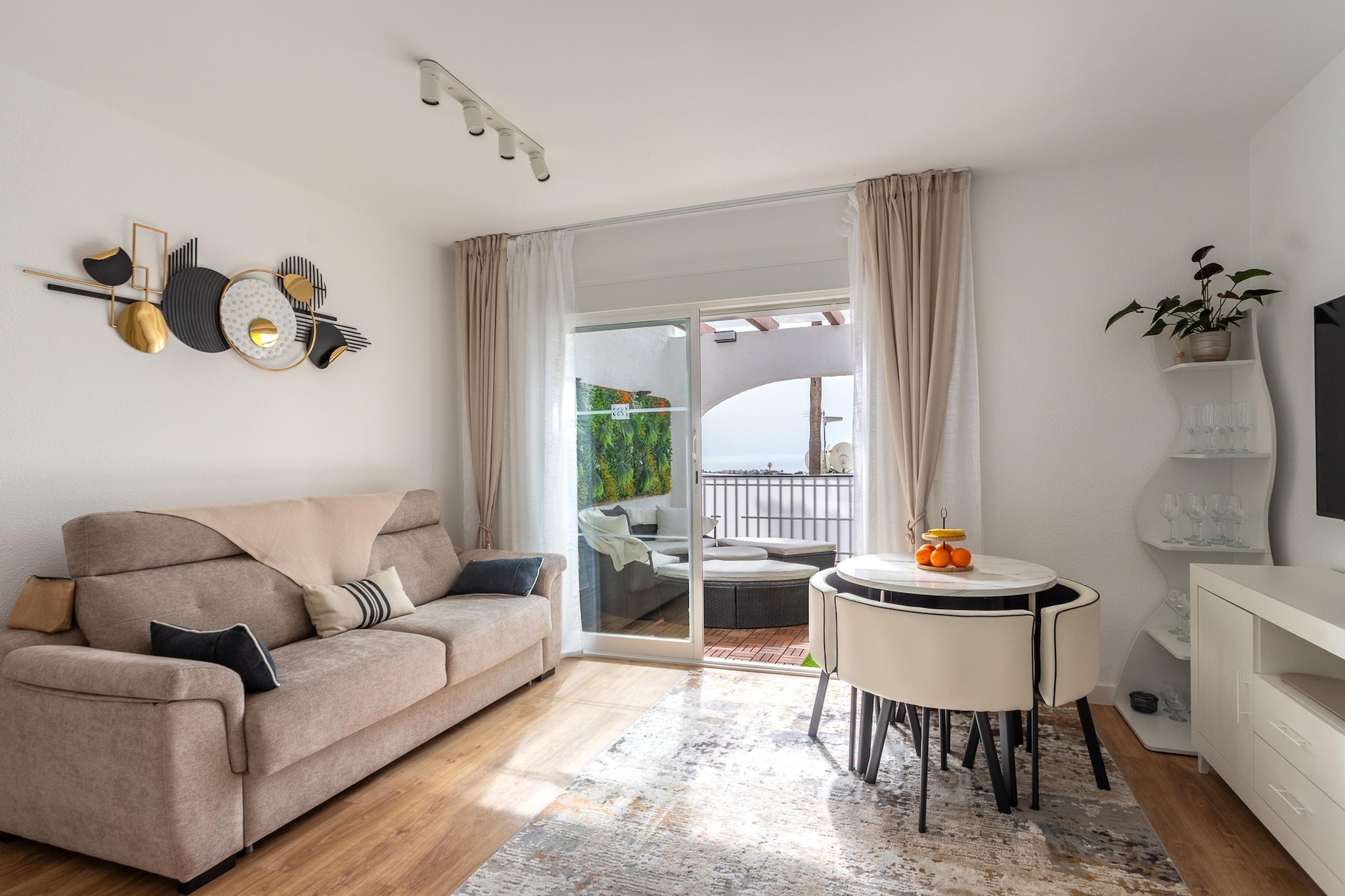 Alojamiento entero apartamento en Calpe España - Living room