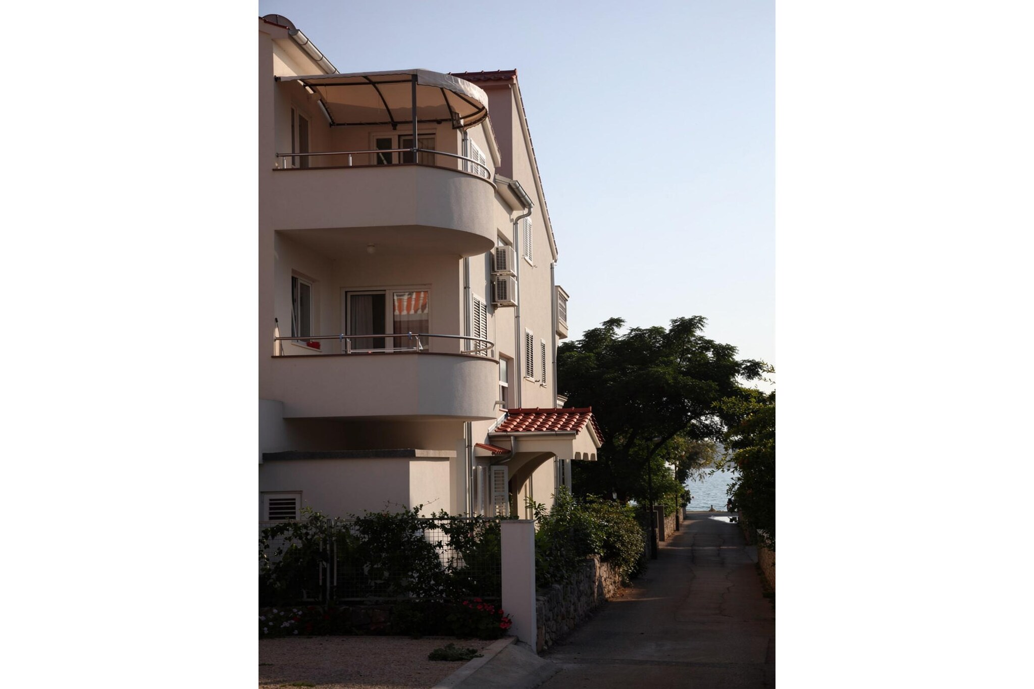 Apartment 4 Kat 1