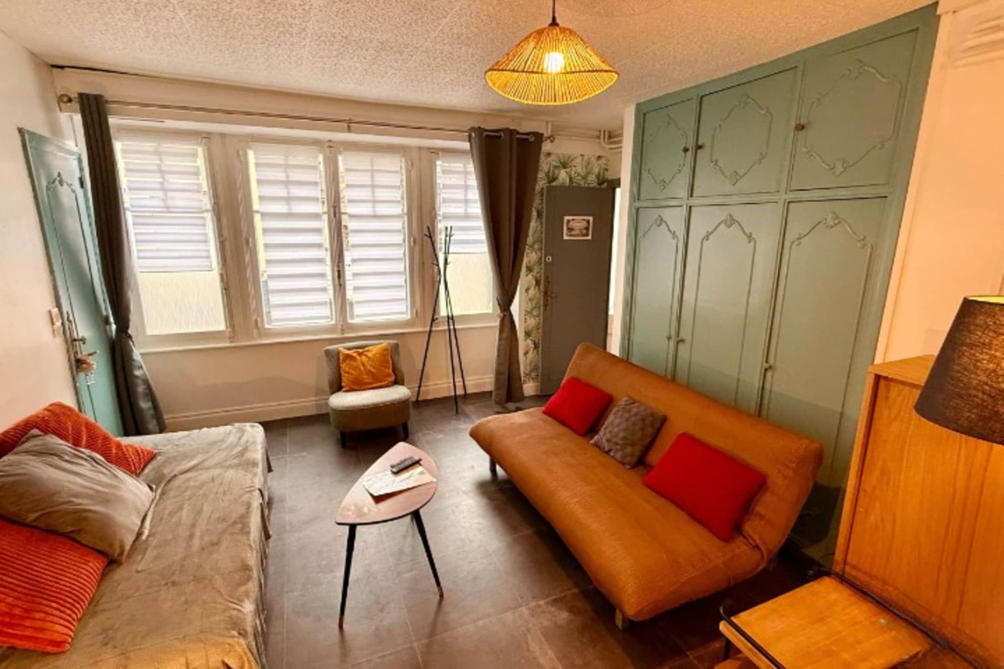 La rabolière Le Mont Dore 3pers - Woonkamer