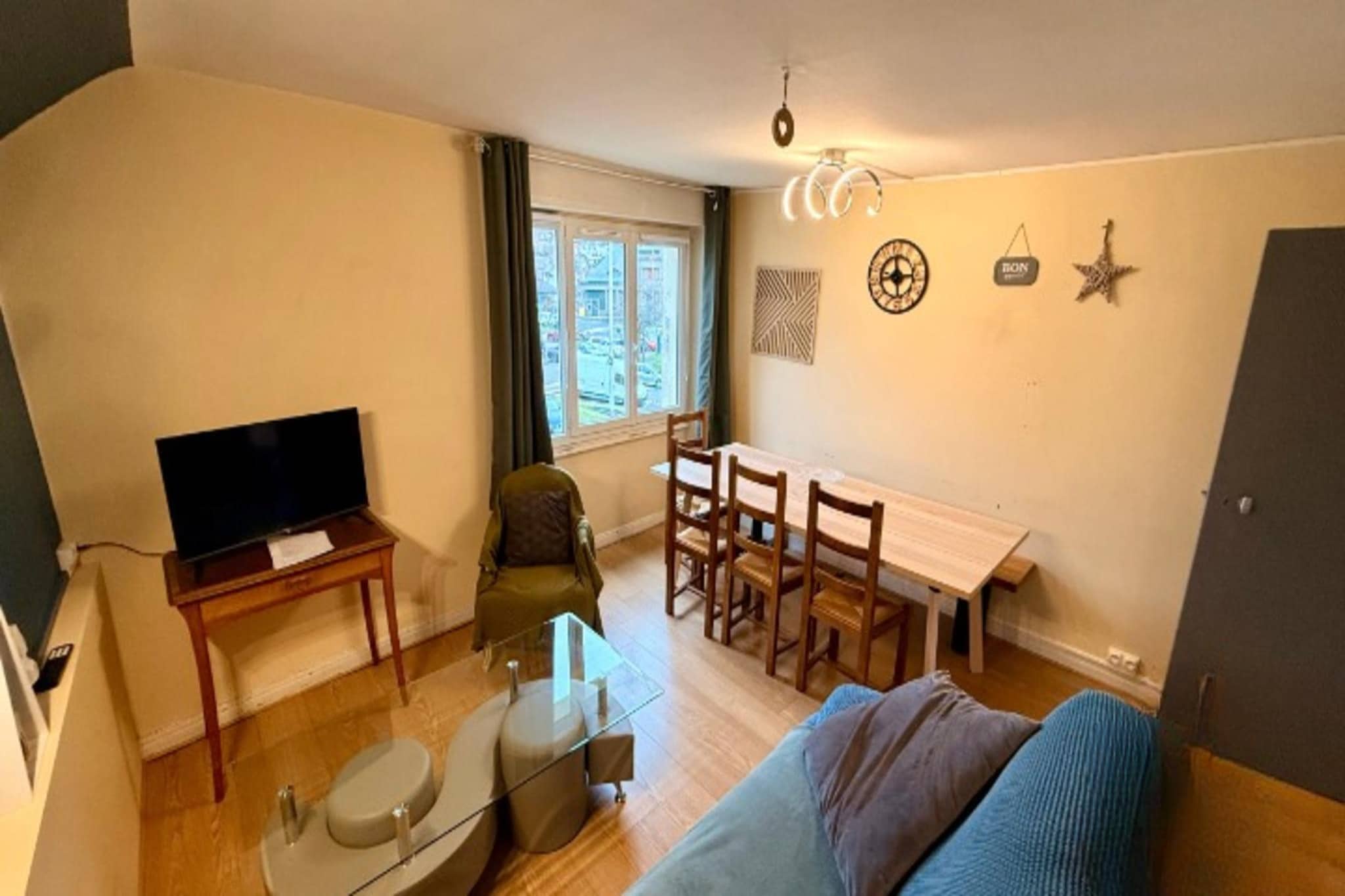Le marcassin Le Mont Dore 8pers - Woonkamer