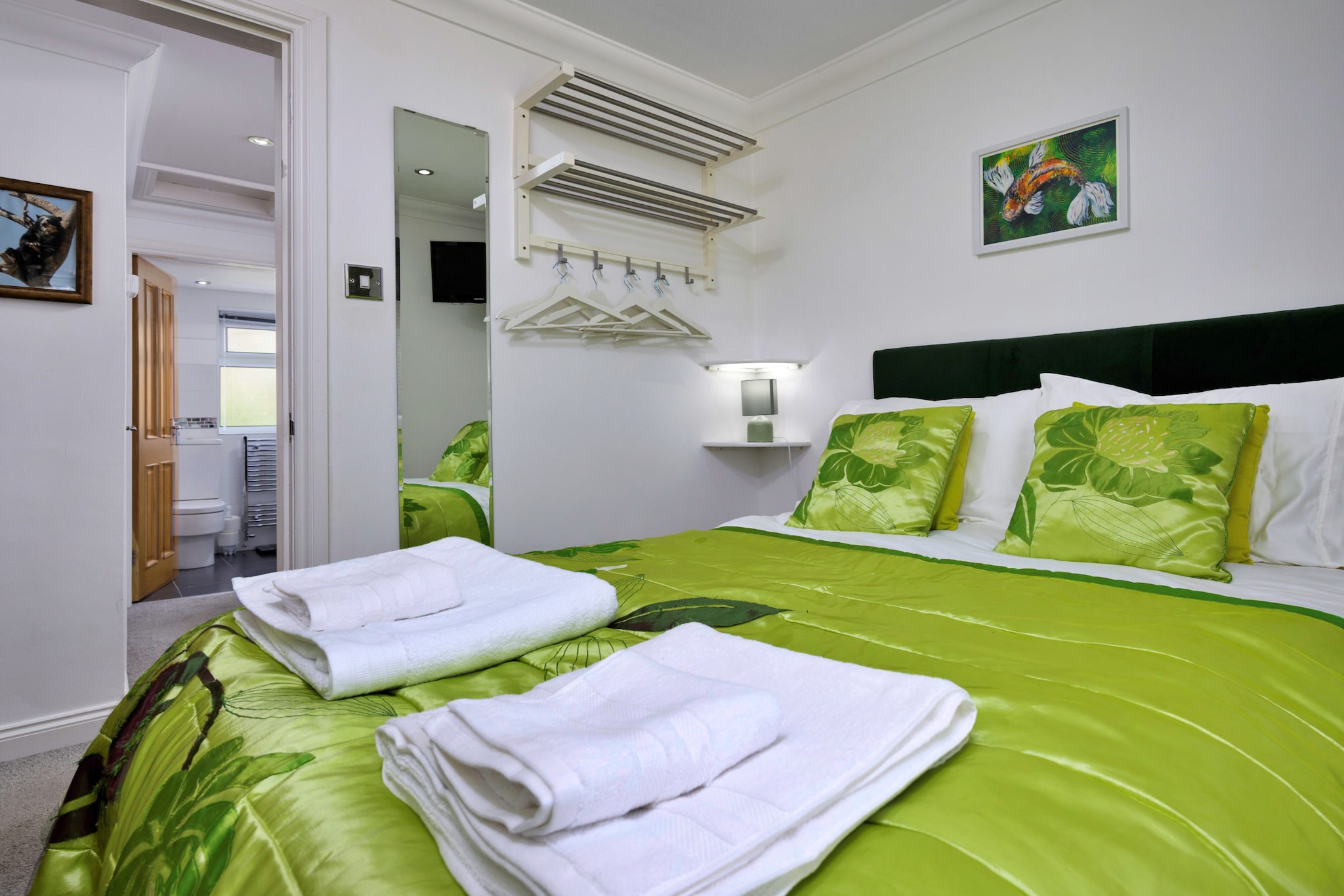 Dyffryn - Bedroom