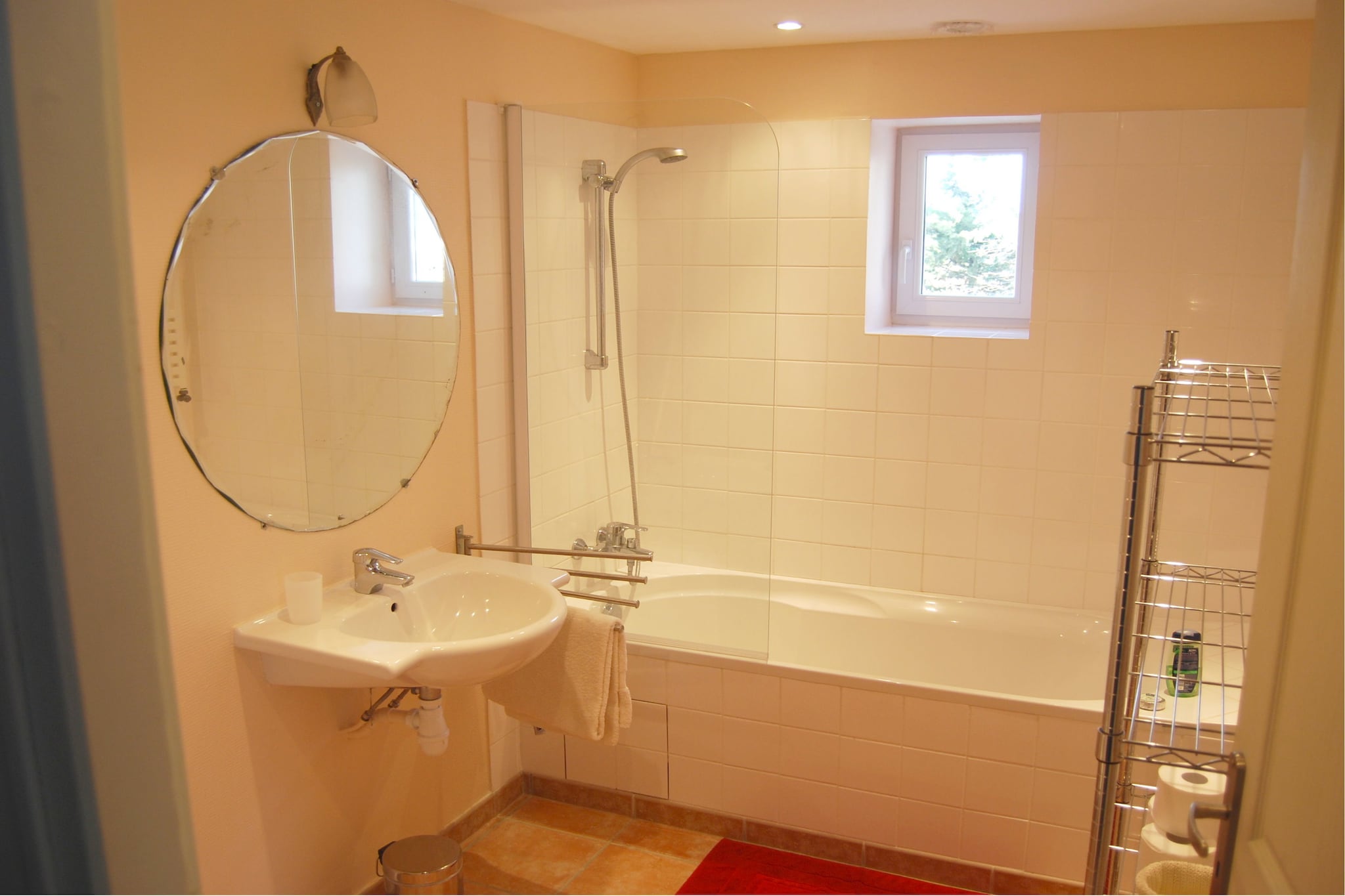 Amélie-Rosalie-Éline - Salle de bain