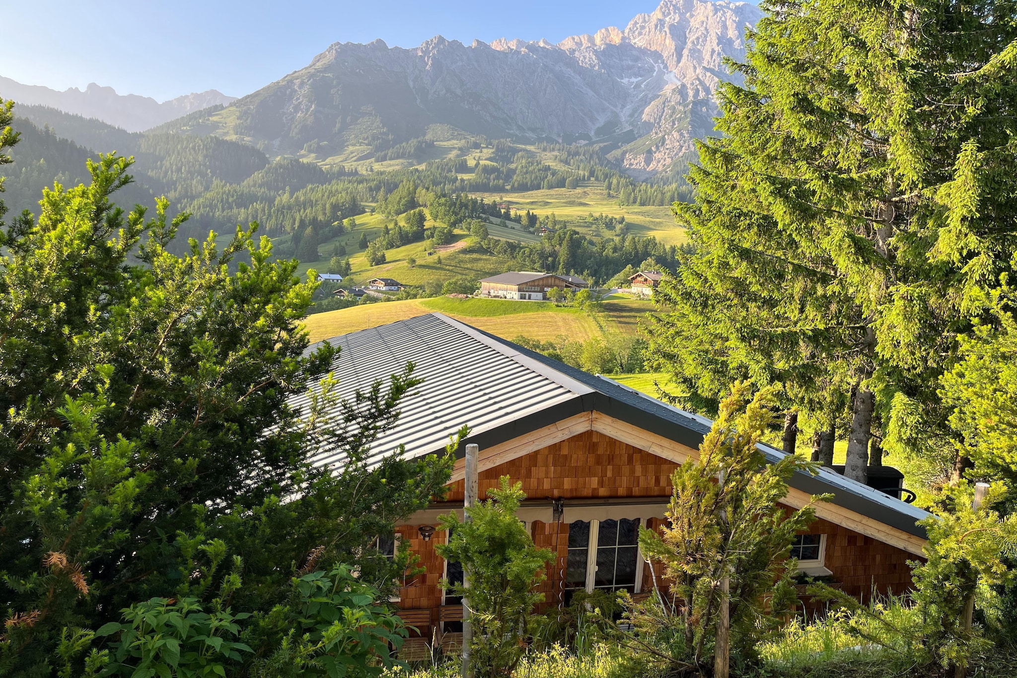 Landhaus Salzburg - Aussicht Sommer