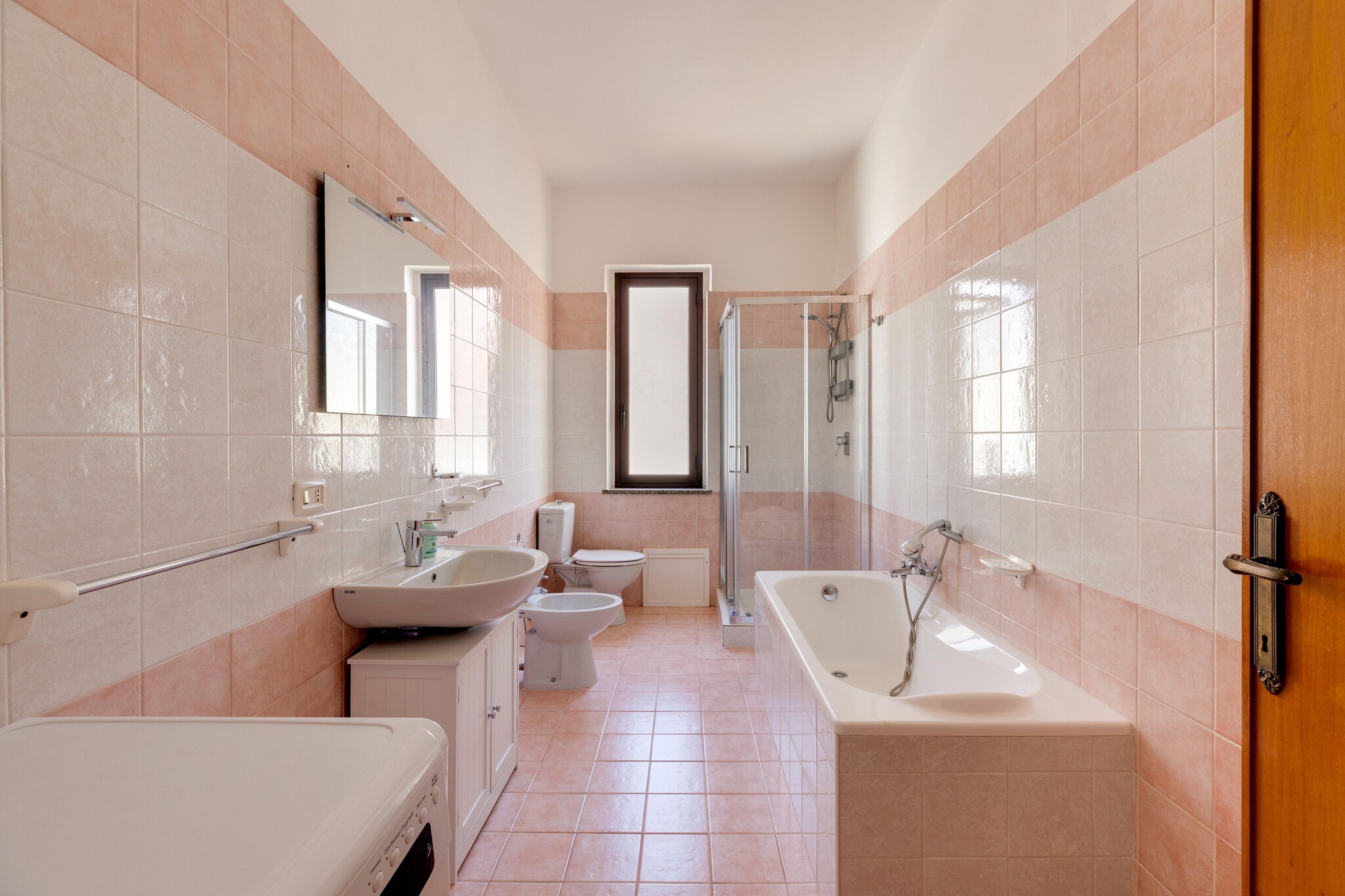 Bath Room