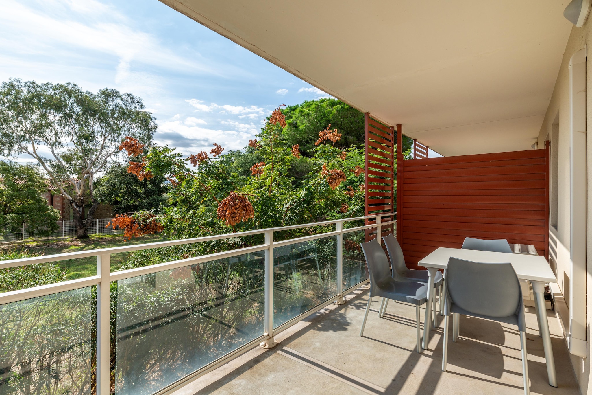 Les Demeures de la Massane Studio 4 personnes avec coin nuit climatis - Terrasbalkon