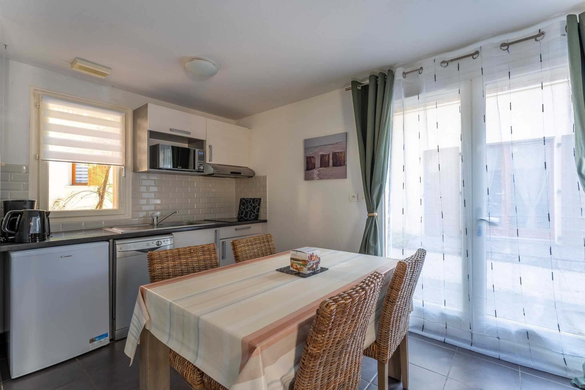 Les Rives du Lac - Appartement 2 piÃ¨ces 4 personnes - Eetkamer