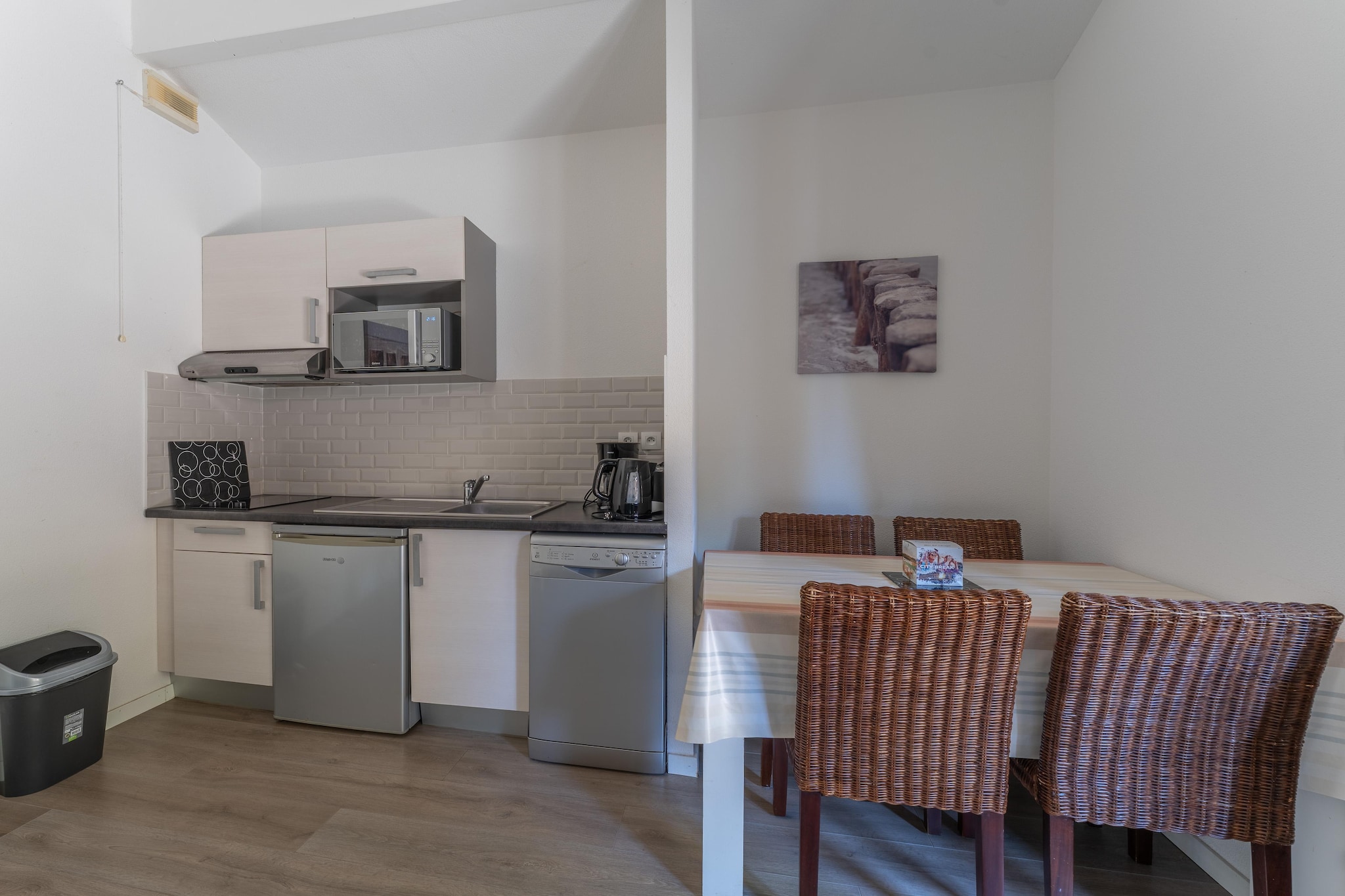 Les Rives du Lac - Appartement 2 piÃ¨ces 4 personnes terrasse - Eetkamer