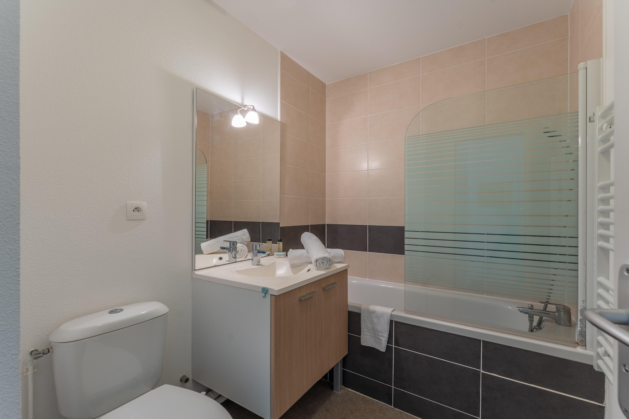 Les Rives du Lac - Appartement 2 piÃ¨ces 4 personnes terrasse - Badkamer