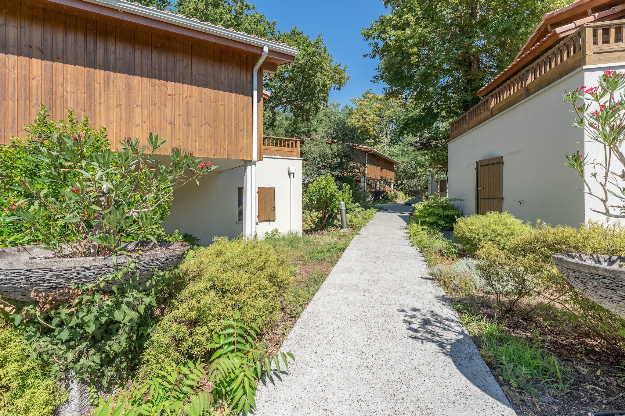 Les Rives du Lac - Appartement 2 piÃ¨ces 4 personnes terrasse - Buitenkant zomer