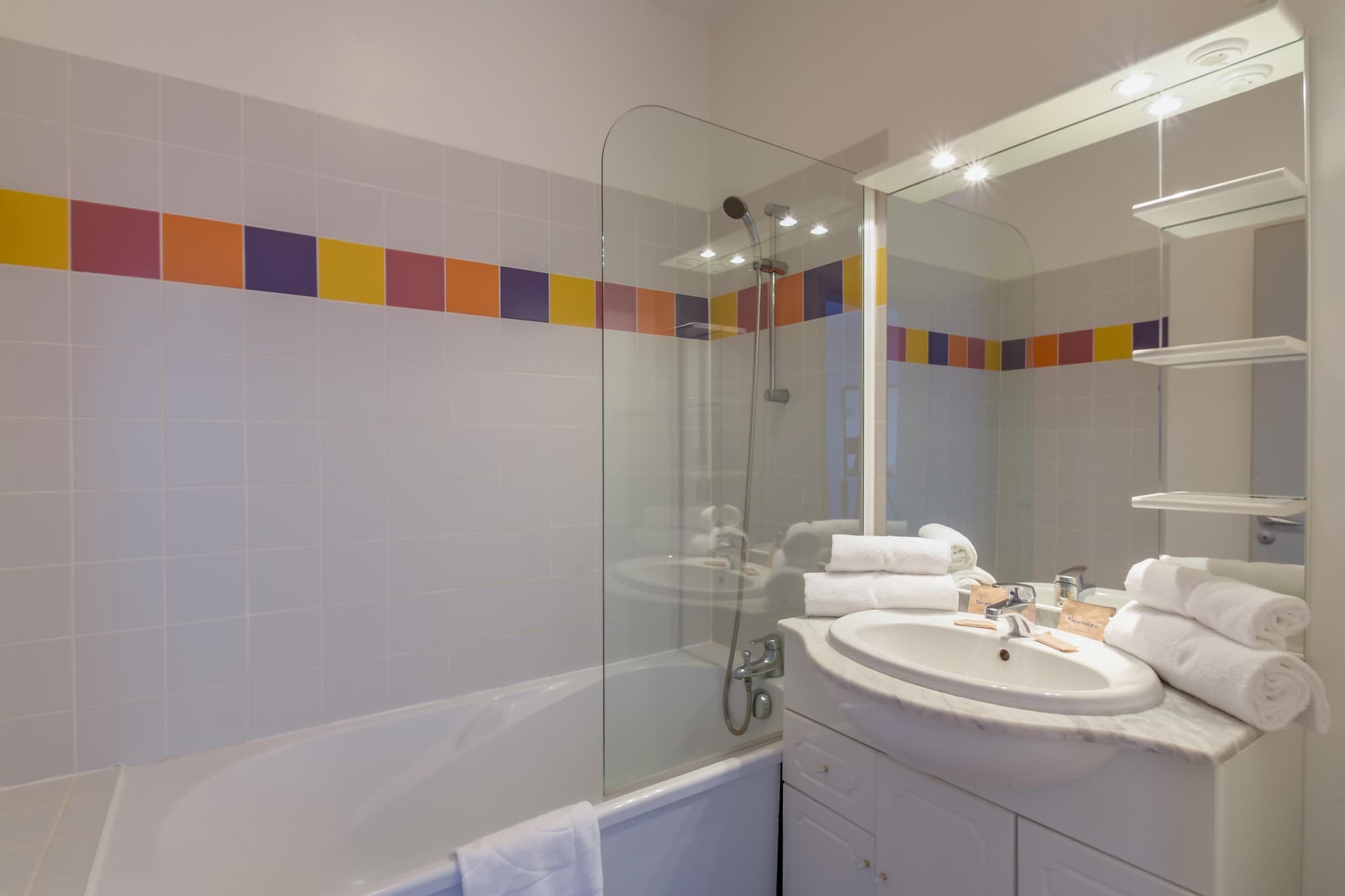 RÃ©sidence L'OcÃ©an Appartement 2 piÃ¨ces avec coin nuit 6 personnes - vue Mer - Badkamer