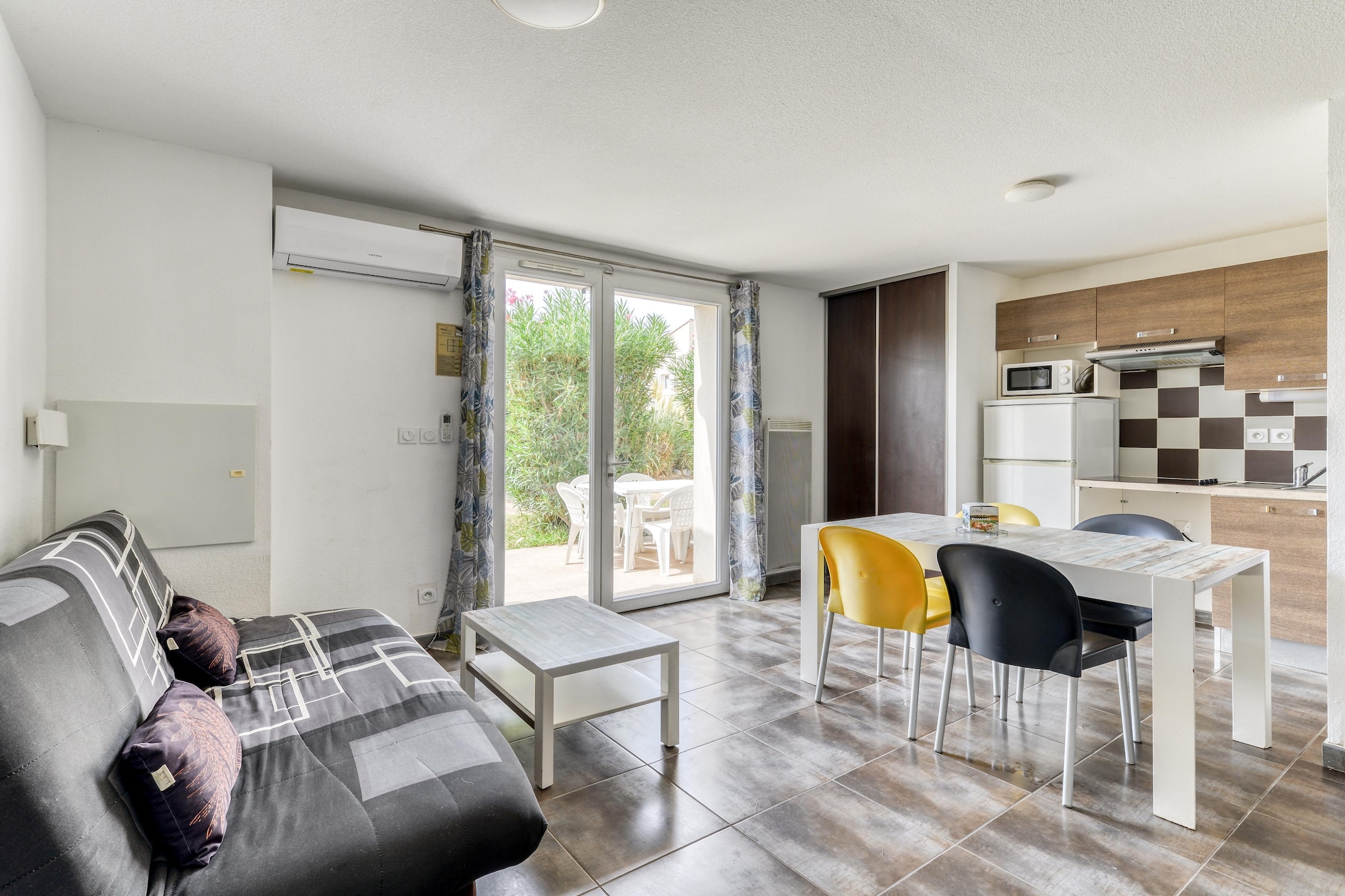 Les Demeures Torrellanes- Maison 3 pièces 6 personnes climatiséé