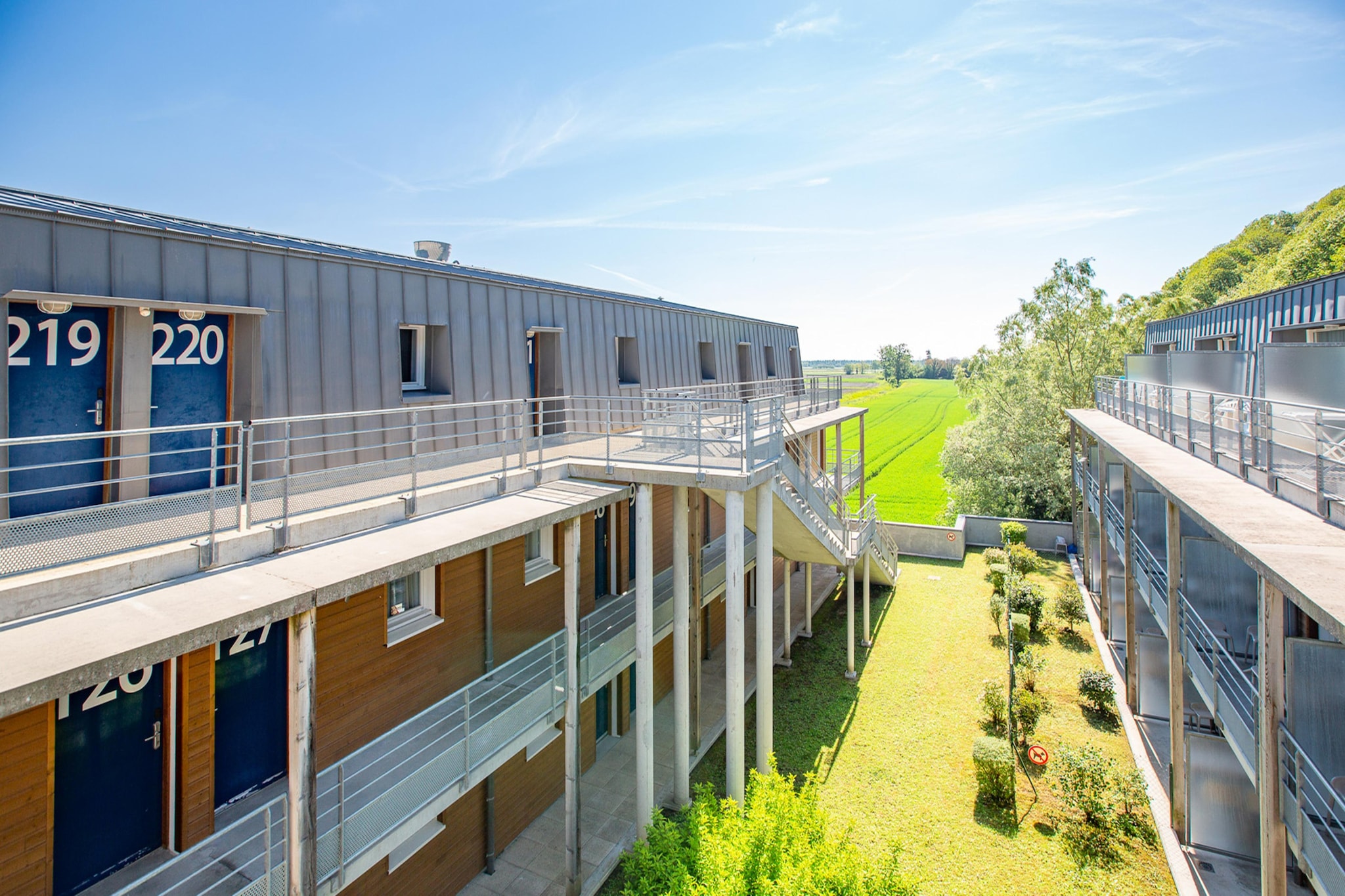 Le Domaine du Mont - Studio 2 personnes - Außenbereich Sommer