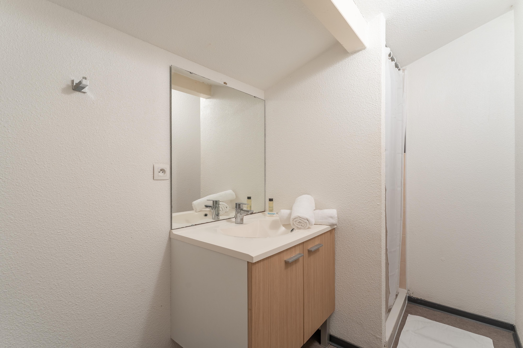 Les Rives du Lac - Appartement 4 piÃ¨ces 8 personnes terrasse - Badkamer