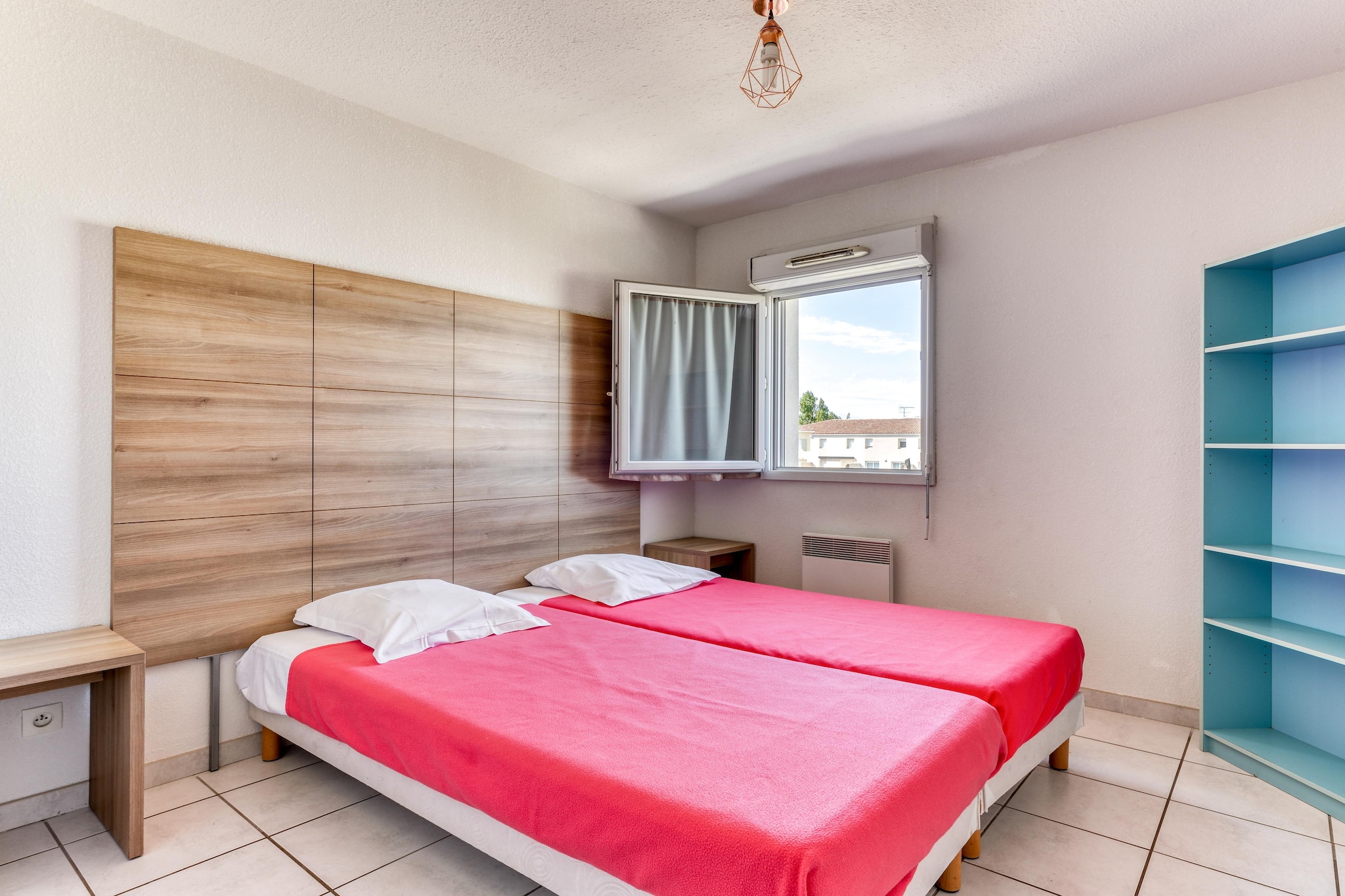 Bed Room