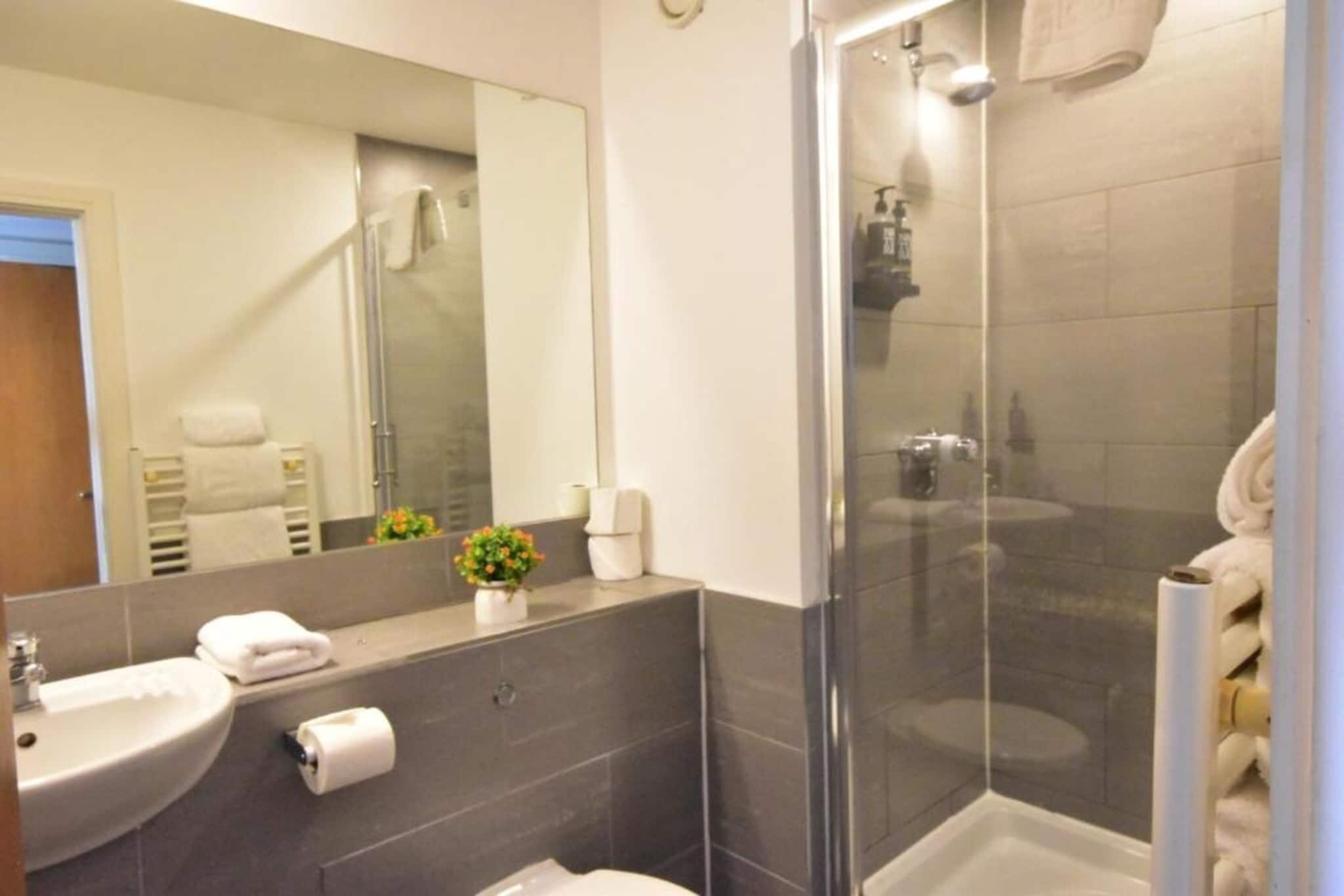 Standard Double Room - Badkamer