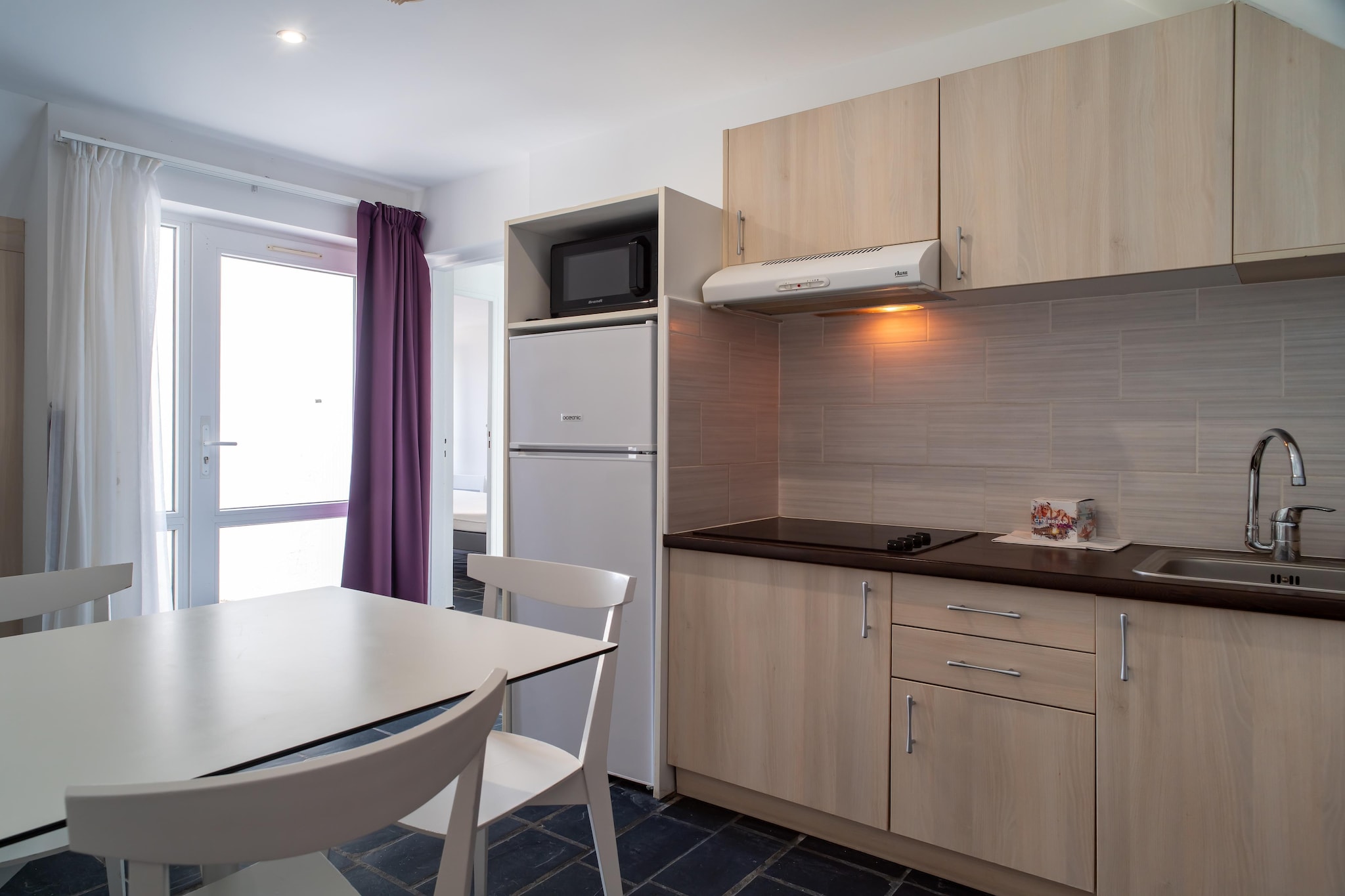 RÃ©sidence Sud OcÃ©an Appartement 3 piÃ¨ces 5 personnes vue mer - Eetkamer