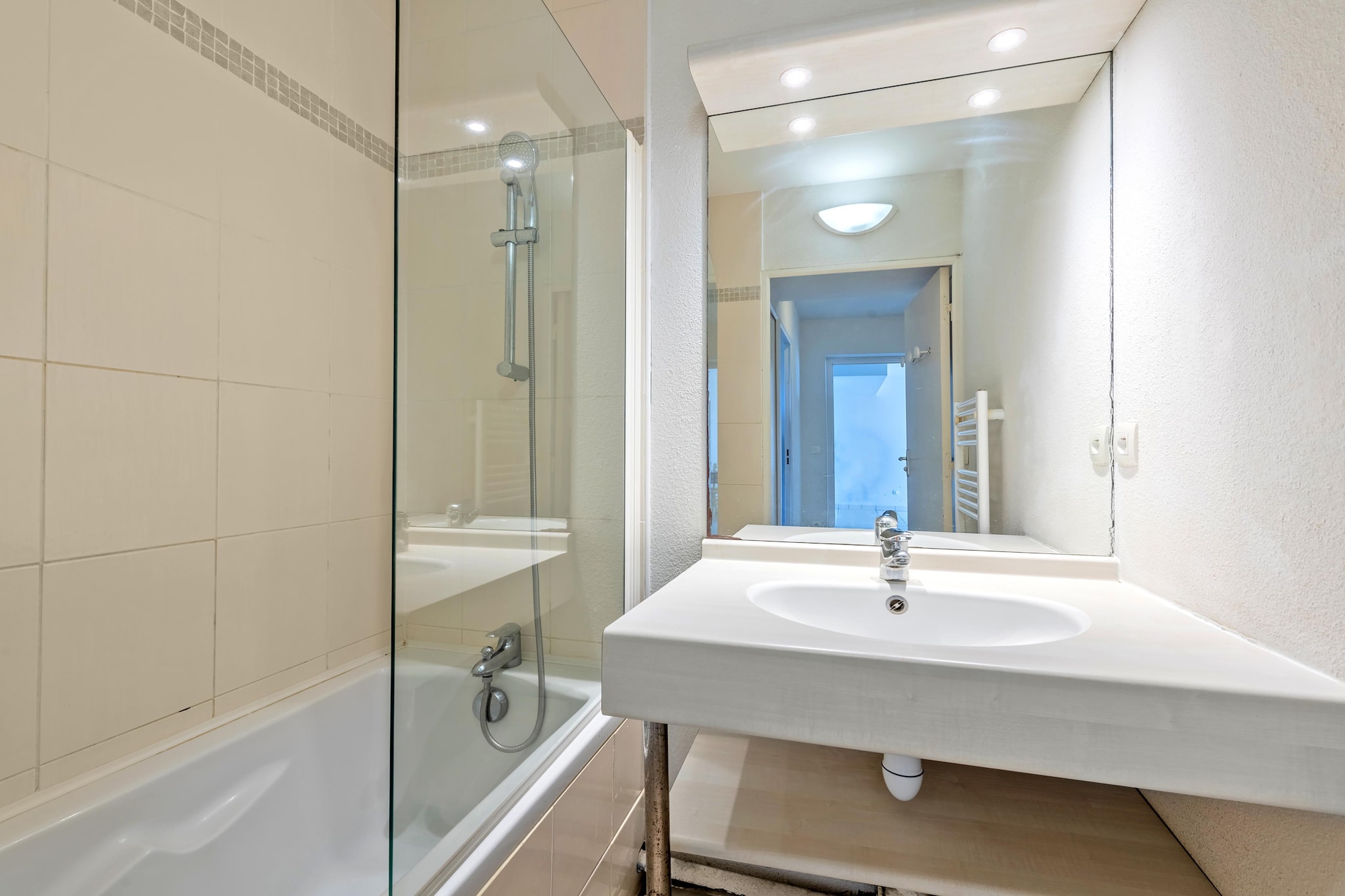 RÃ©sidence Le Domaine de Bertheaume- Appartement 2 piÃ¨ces avec coin nuit 5 personnes - Badezimmer