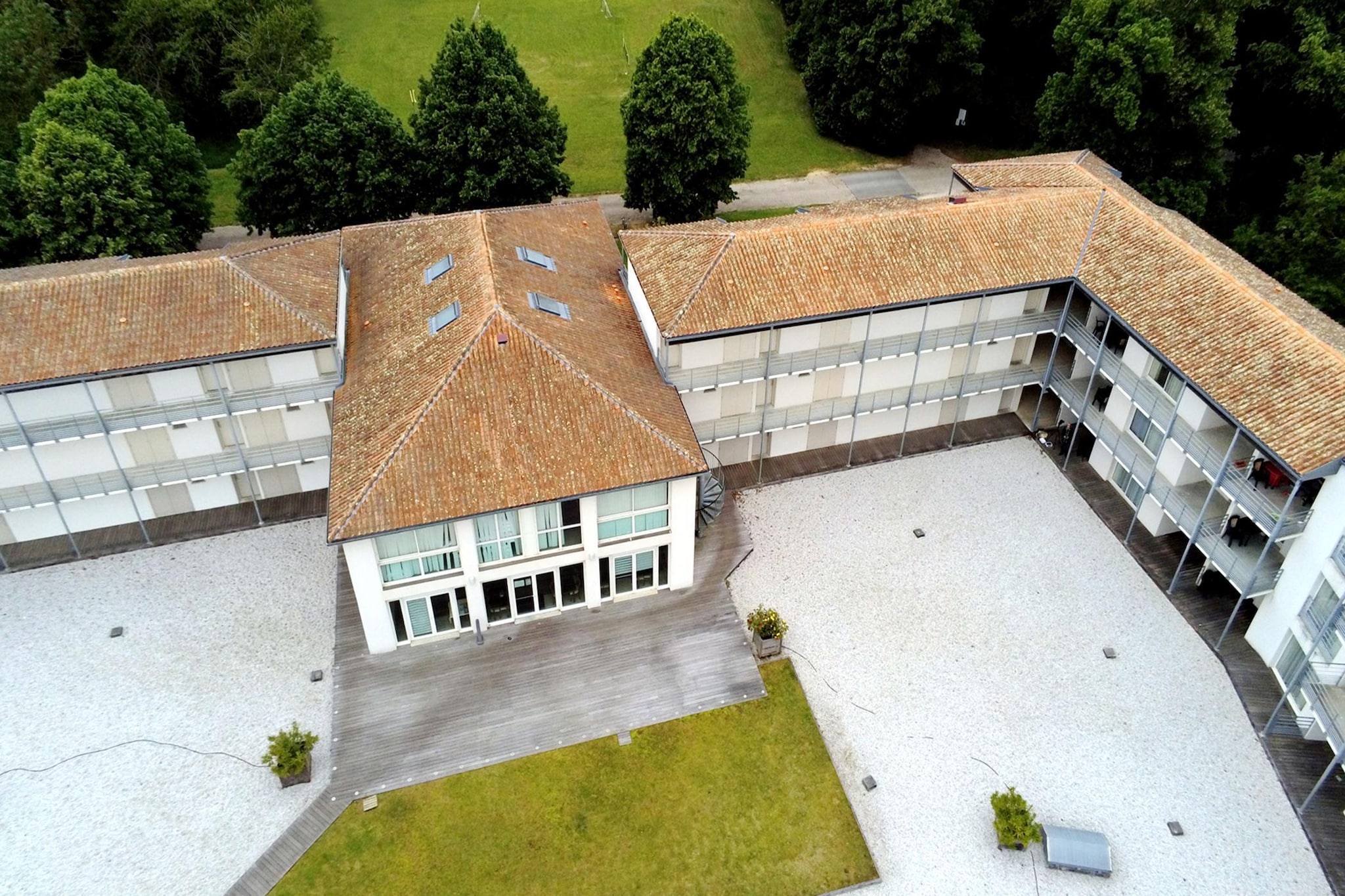Le Domaine du ChÃ¢teau - Appartement 3 pièces 6 personnes - Buitenkant zomer