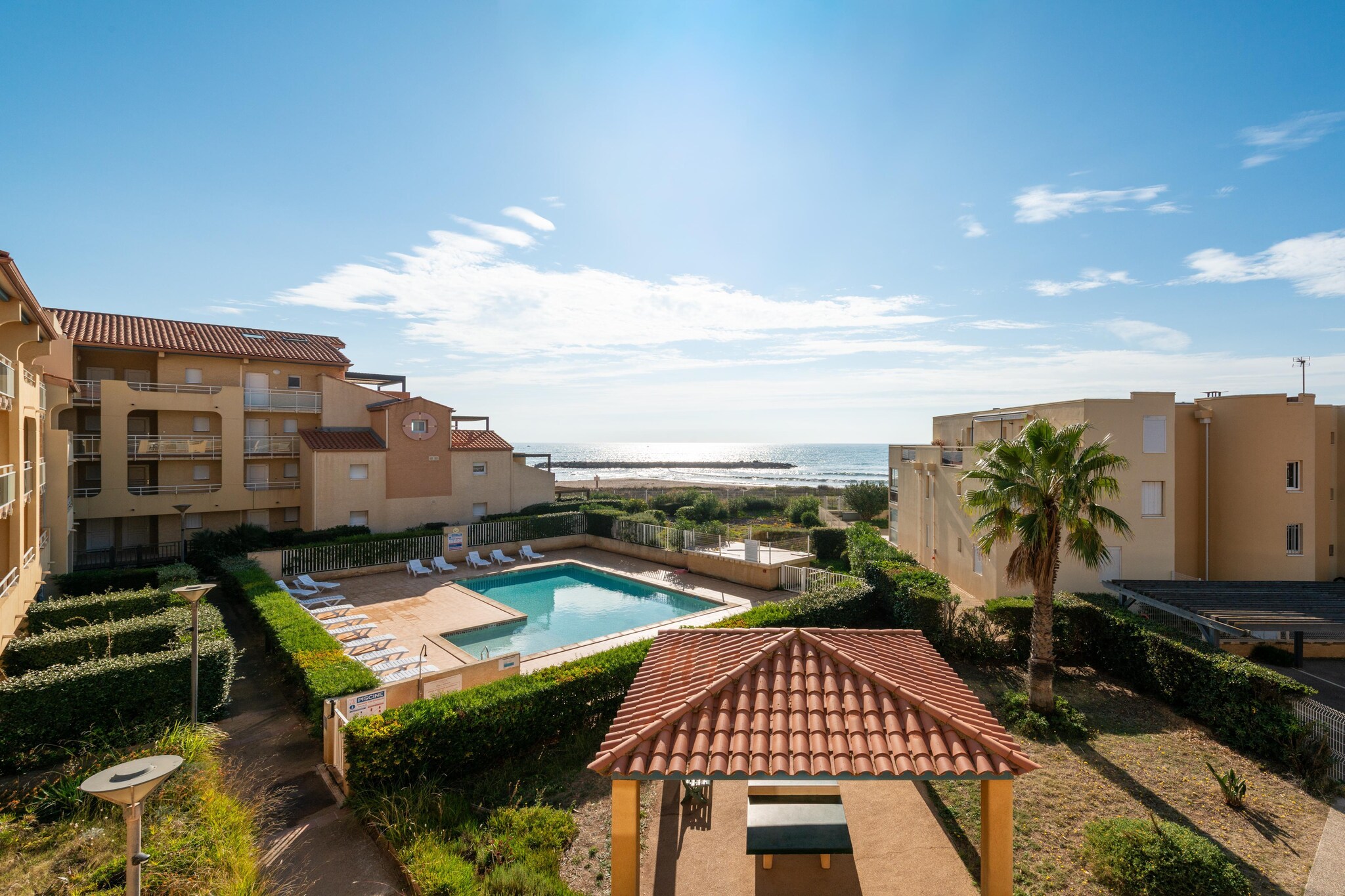 Résidence Alizéa Beach - Appartement 2 pièces avec coin nuit 6 personnes - Buitenkant zomer