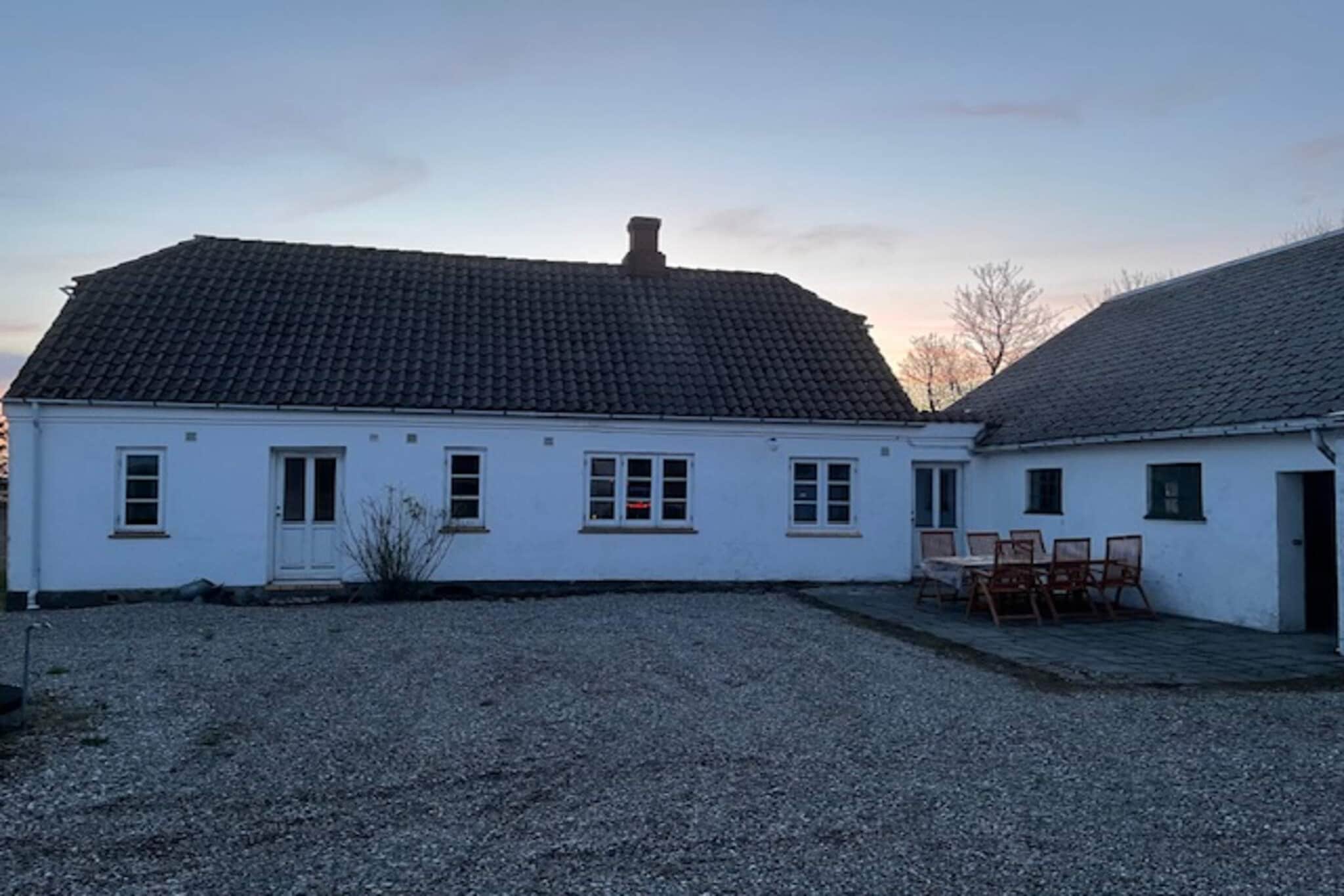 6 person holiday home in Rødding