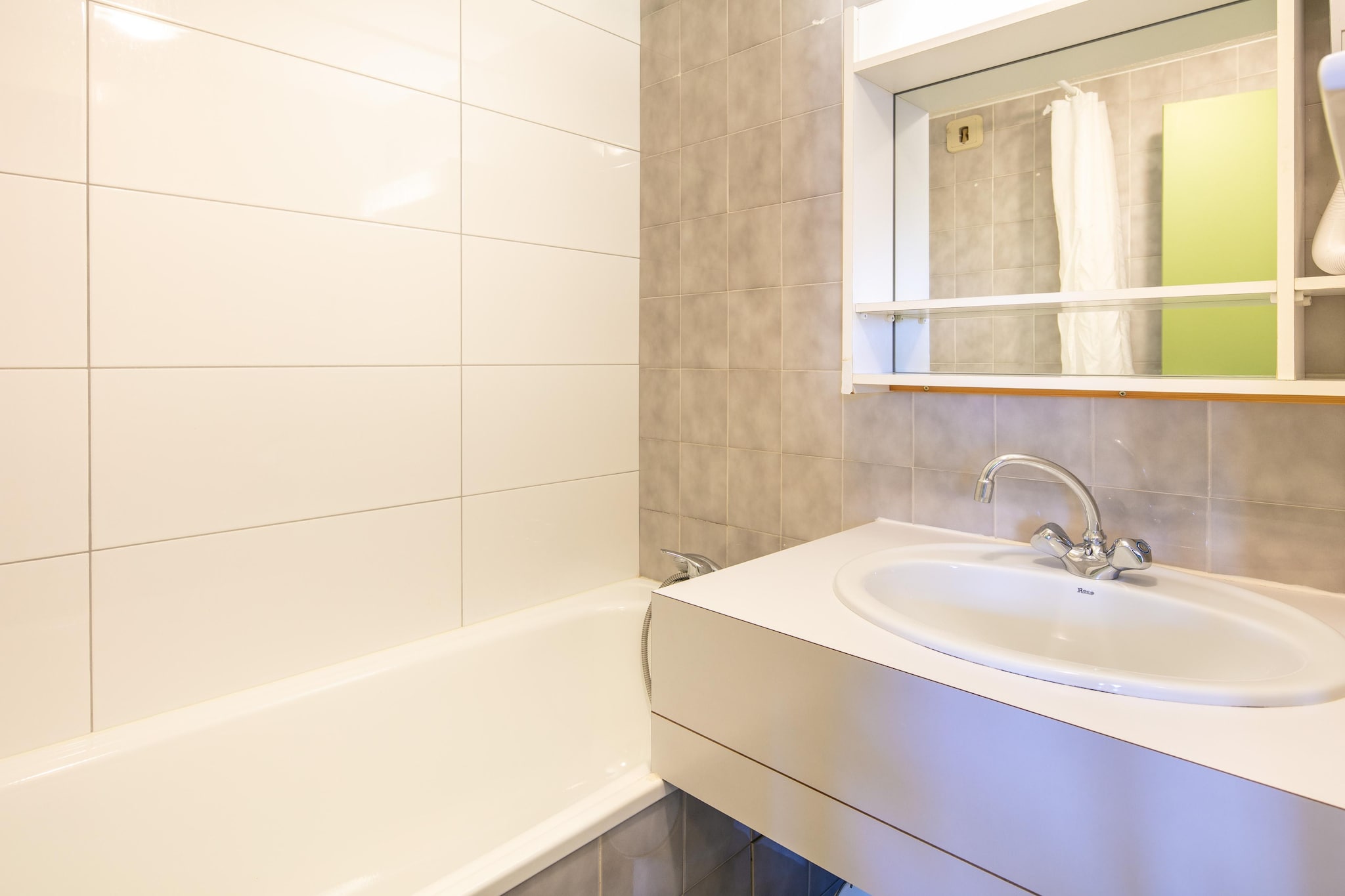 RÃ©sidence Le Sappey-Studio 4 personnes avec coin nuit - Badkamer