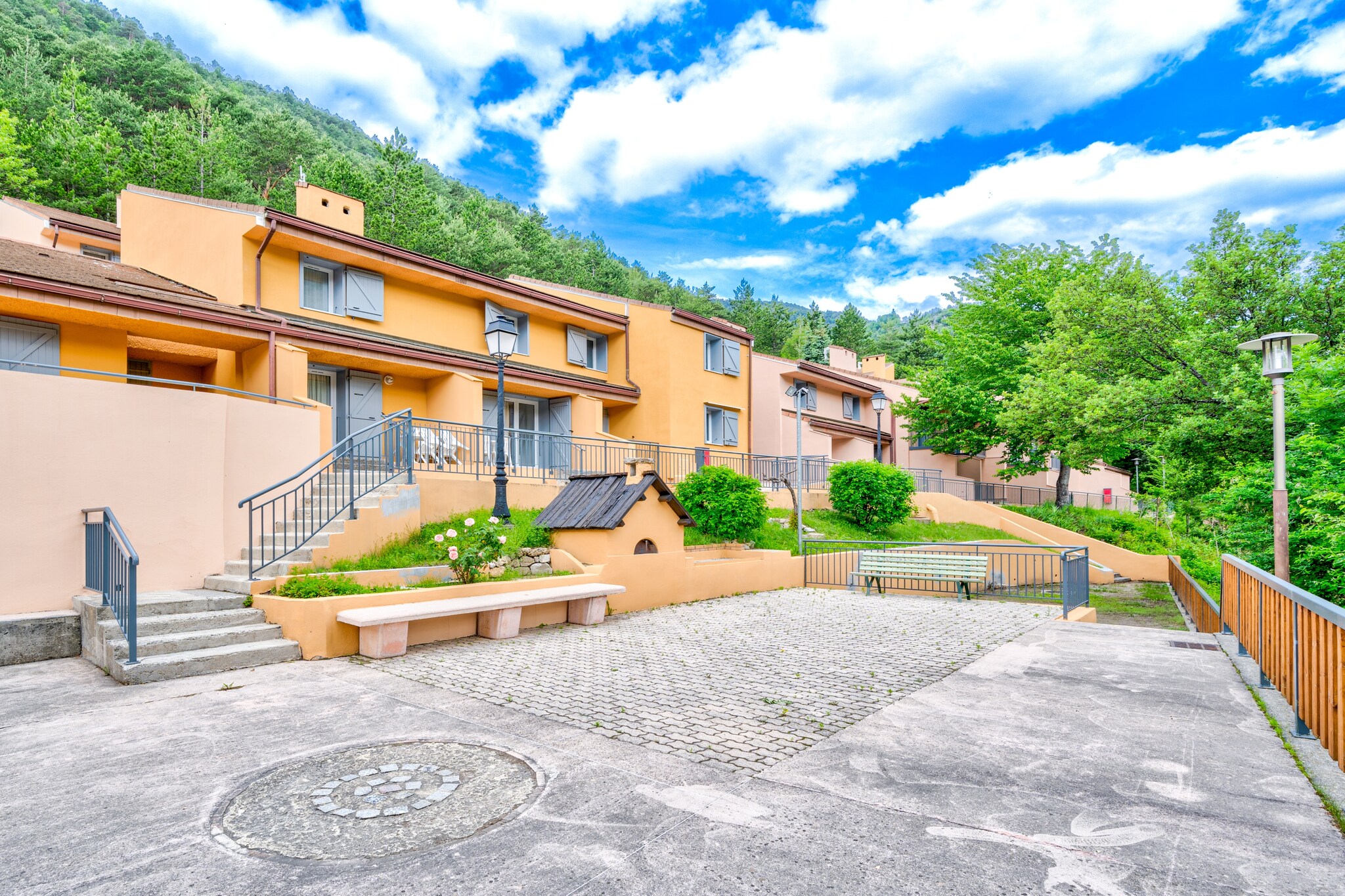Les Gorges Rouges - Appartement 4 piÃ¨ces 7 personnes - Außenbereich Sommer