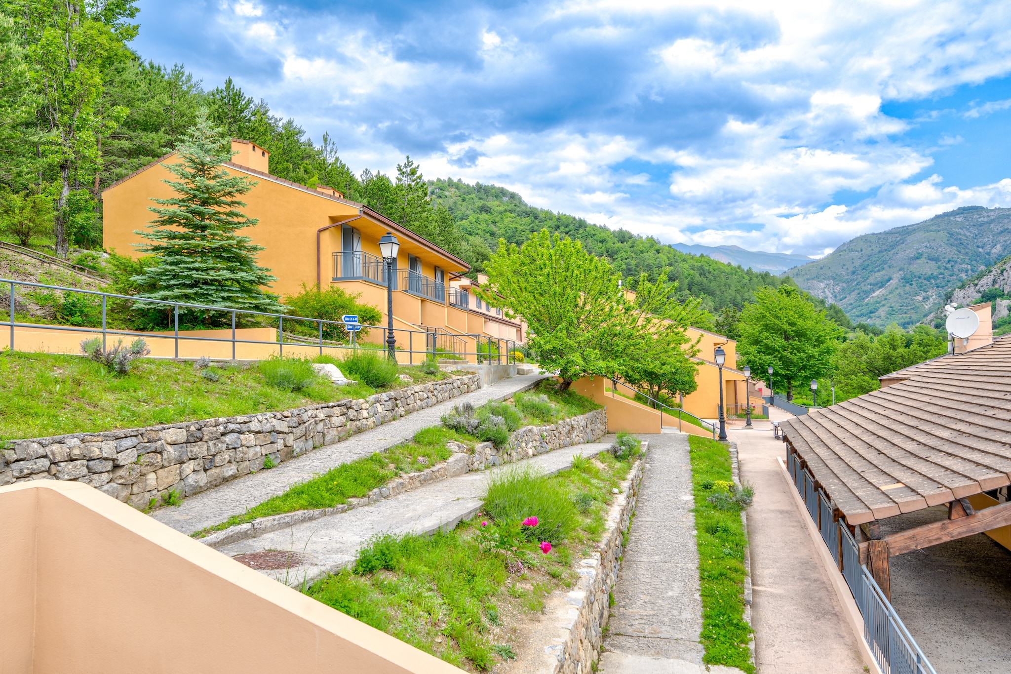 Les Gorges Rouges - Appartement 4 piÃ¨ces 7 personnes - Aussicht Sommer