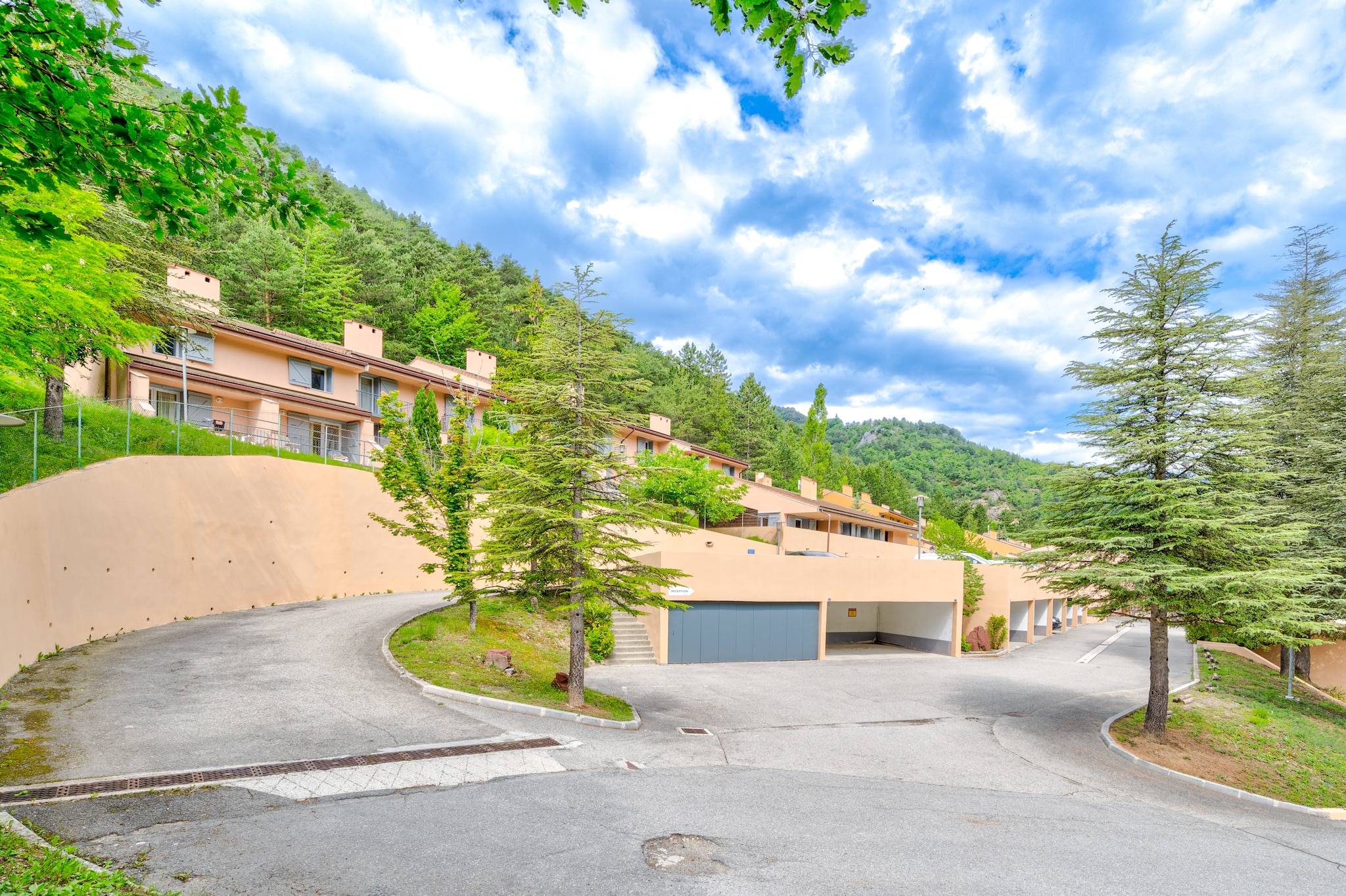 Les Gorges Rouges - Appartement 4 piÃ¨ces 7 personnes - Außenbereich Sommer