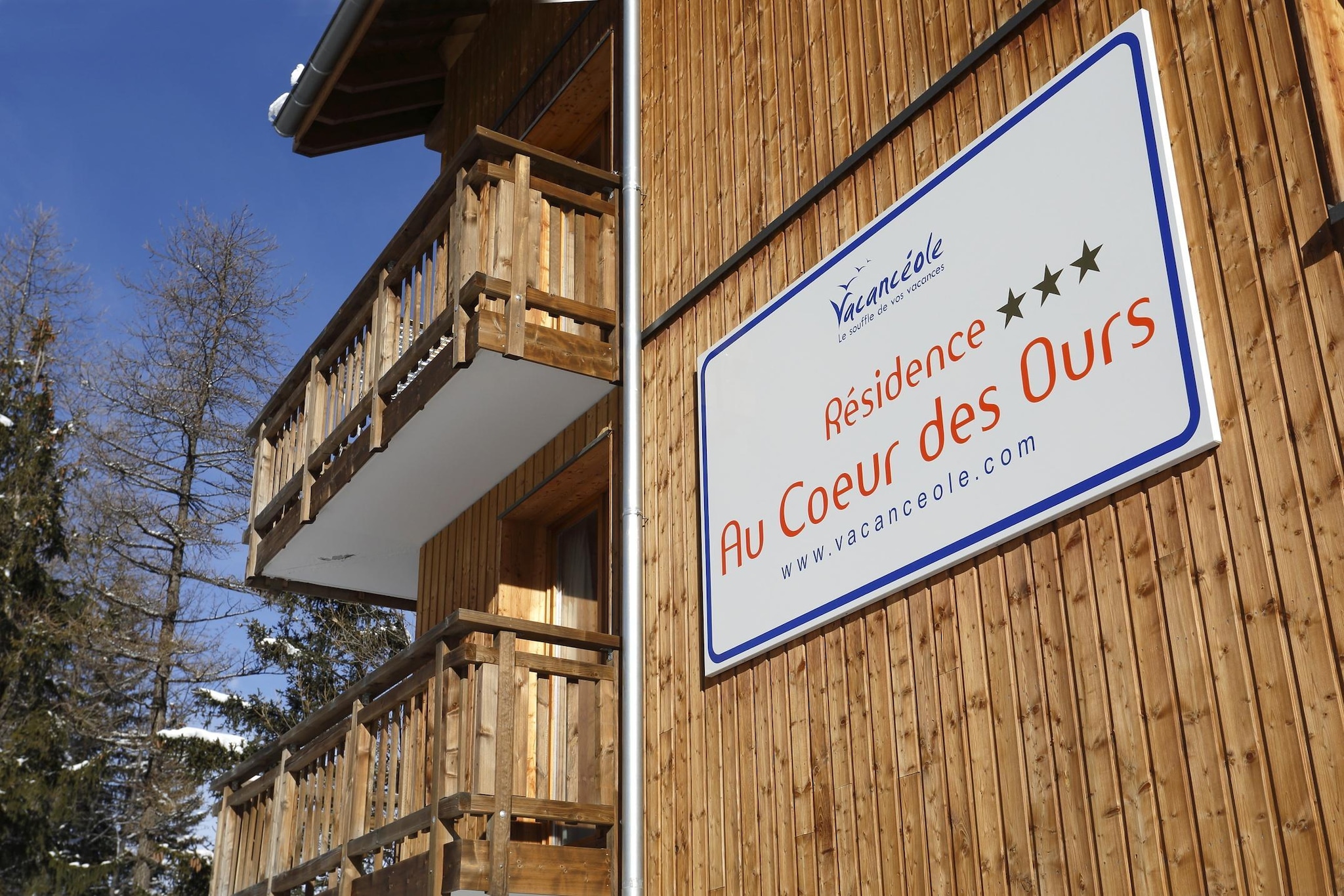 Au  Cœur  des  Ours - Appartement 2 piÃ¨ces 4 personnes - Exterior in summer
