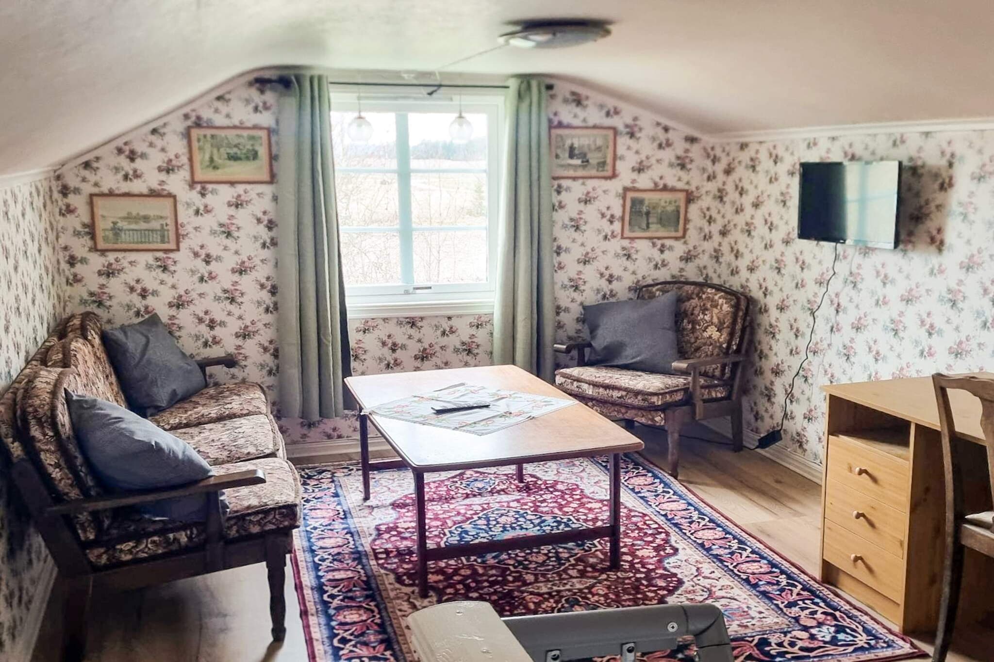 4 star holiday home in Brålanda - Indoor