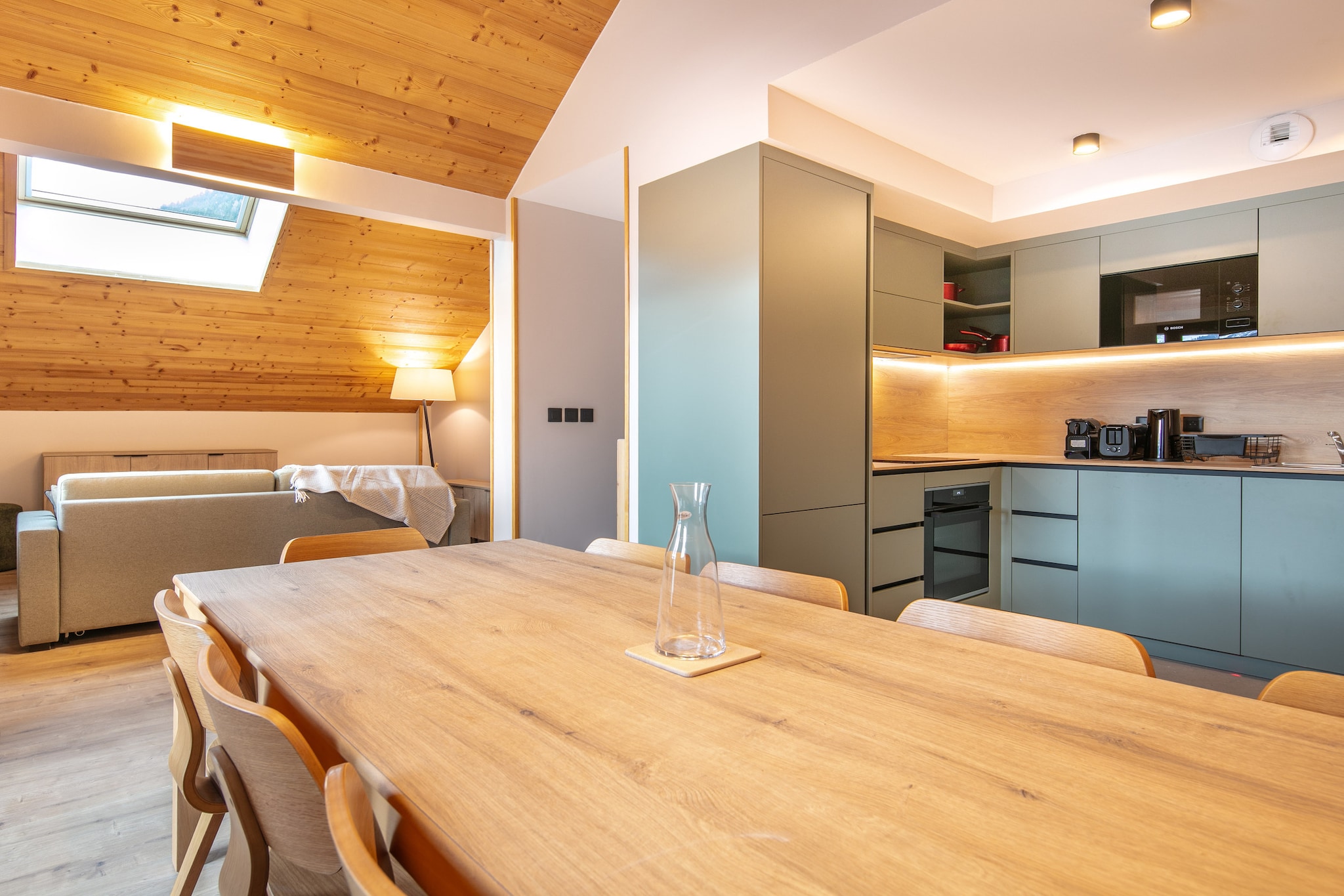 Les Hauts de Vaujany -Appartement 4 piÃ¨ces avec coin nuit 10 personnes - Eetkamer