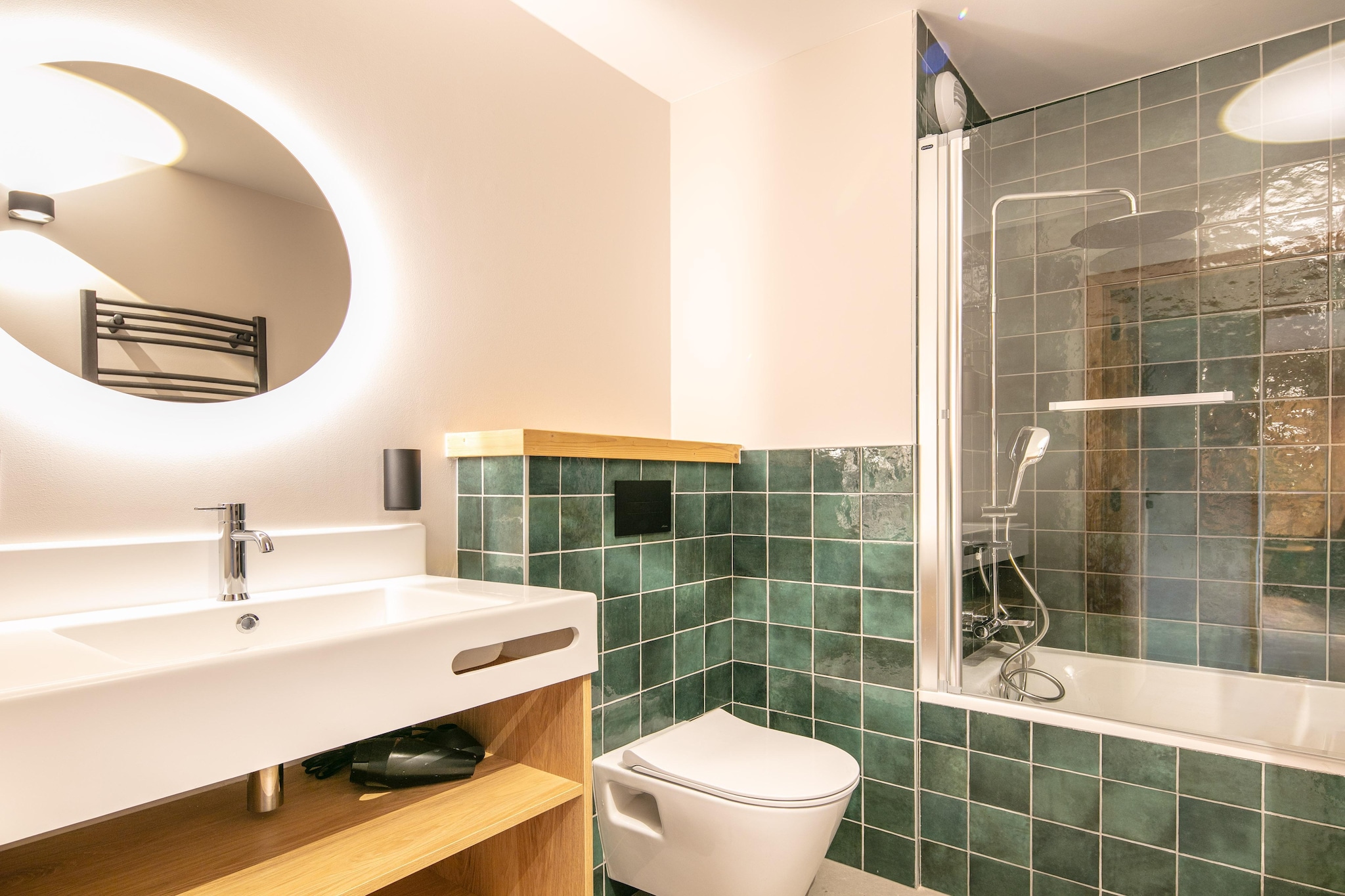Les Hauts de Vaujany -Appartement 3 piÃ¨ces 6 personnes - Badkamer