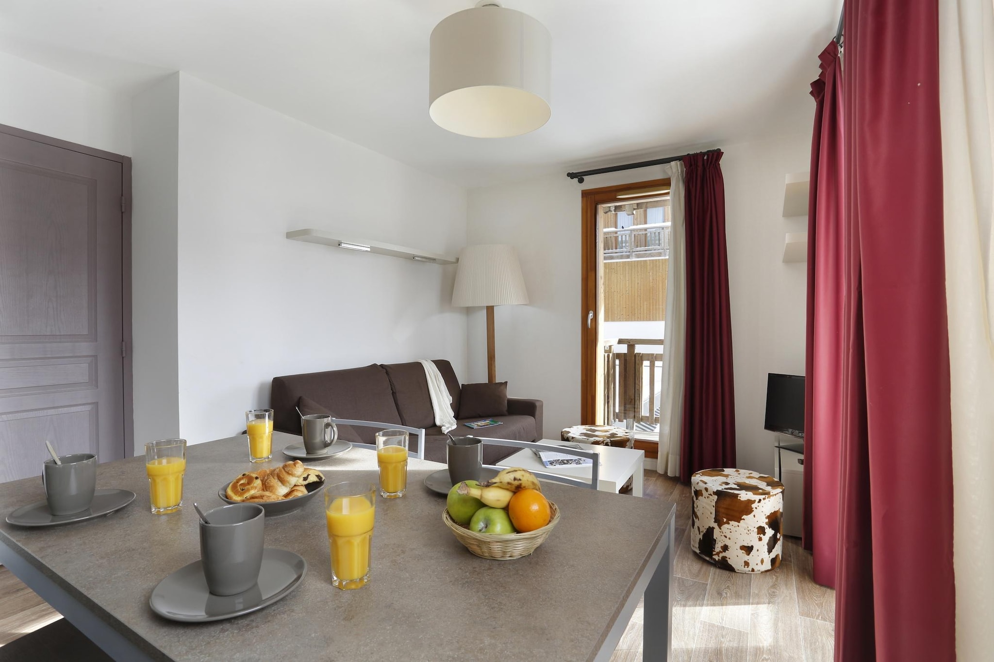 Au  Cœur  des  Ours - Appartement 3 piÃ¨ces 6 personnes - Dining room