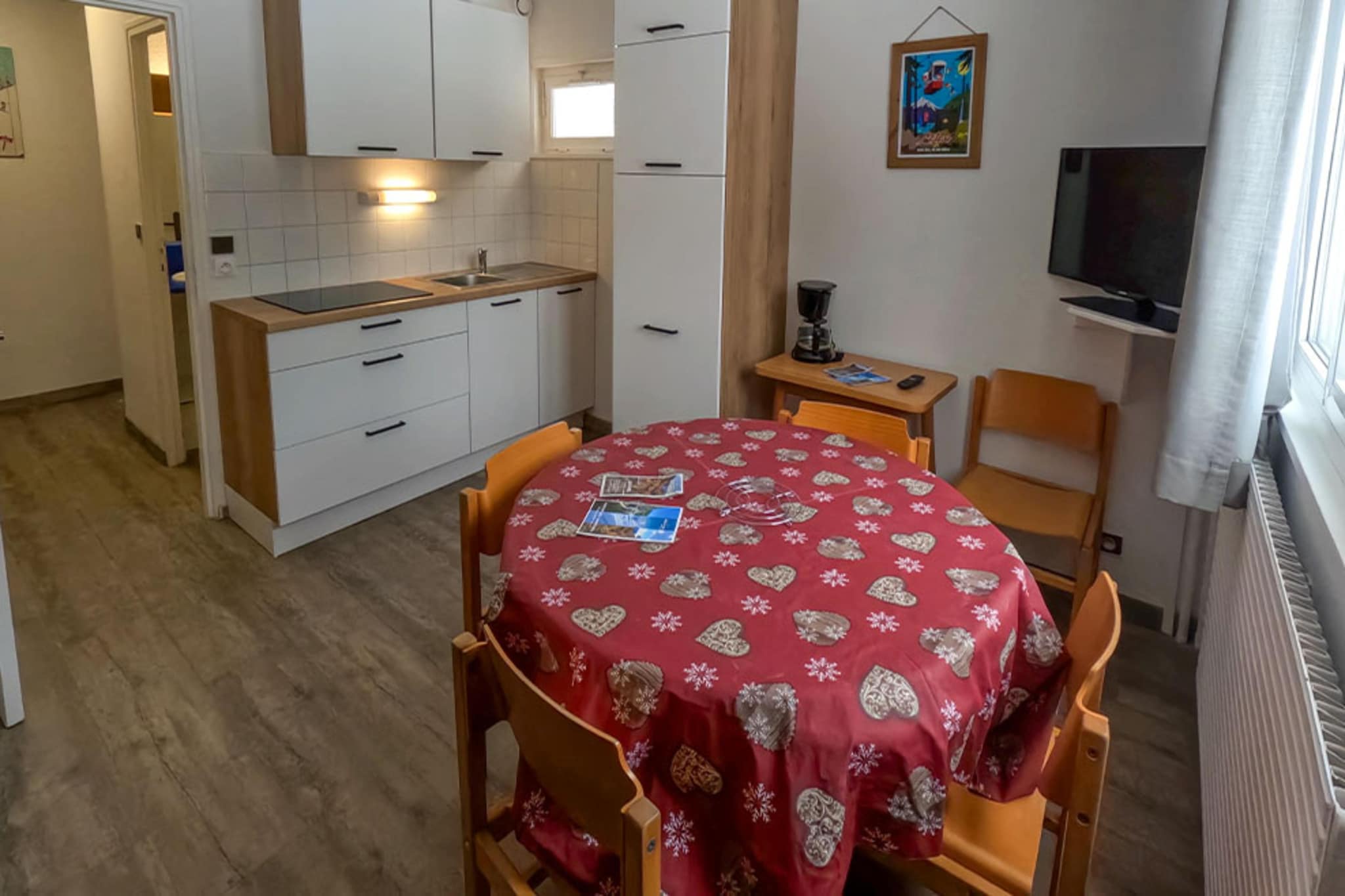 Les Monts Jura-Appartement 2 piÃ¨ces 5 personnes - Esszimmer