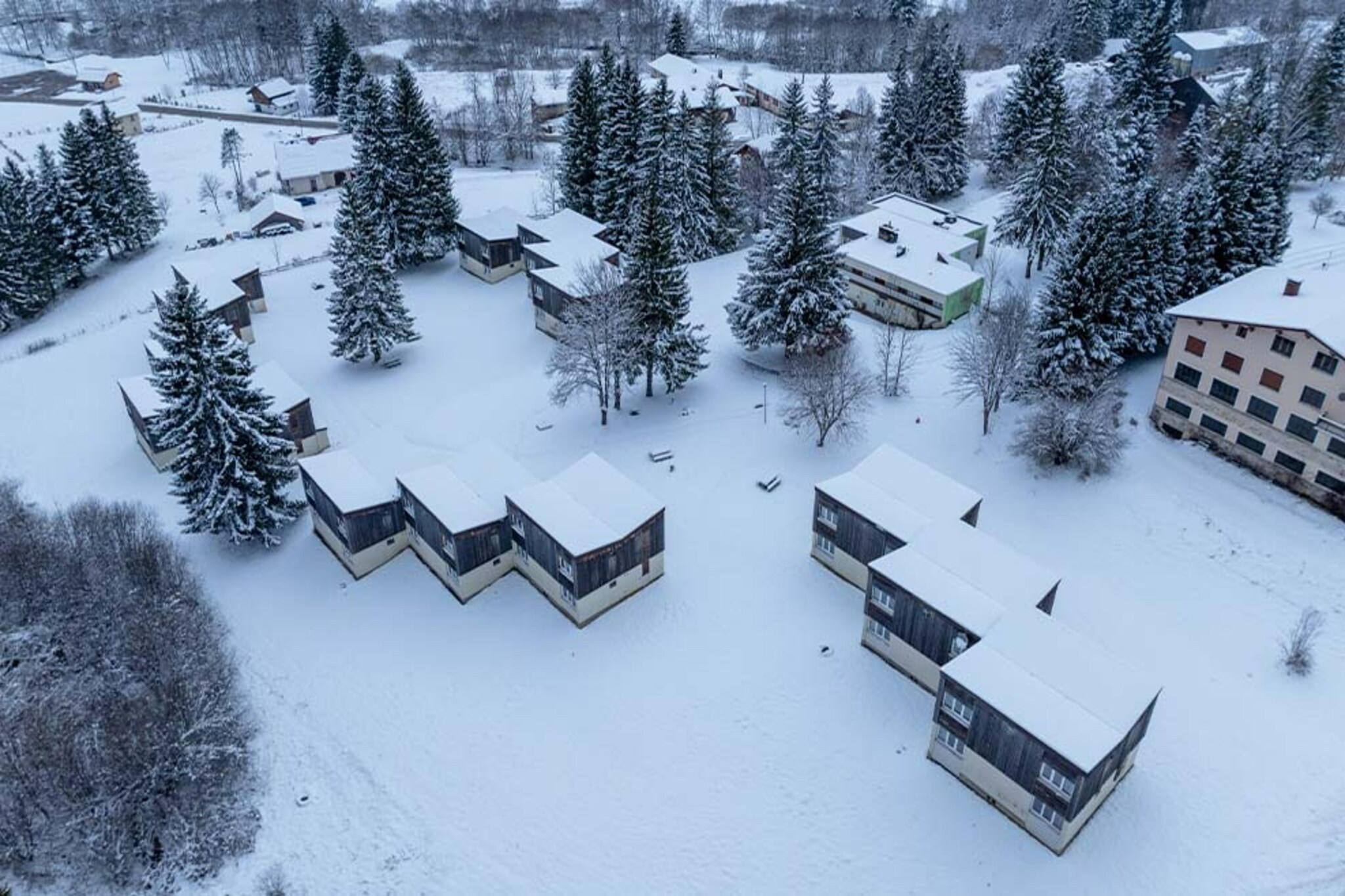 Les Monts Jura-Appartement 3 piÃ¨ces 7 personnes - Außenbereich Winter