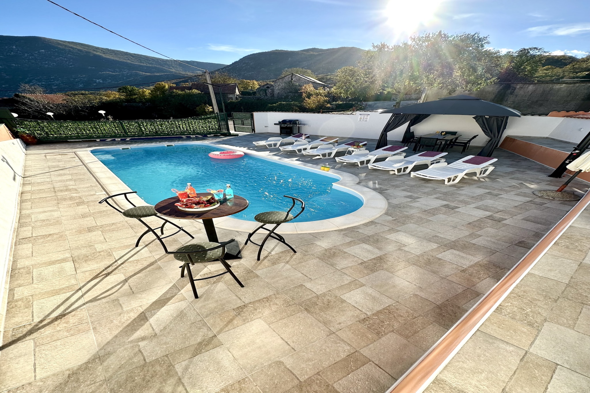 Holiday Home Rocca with pool