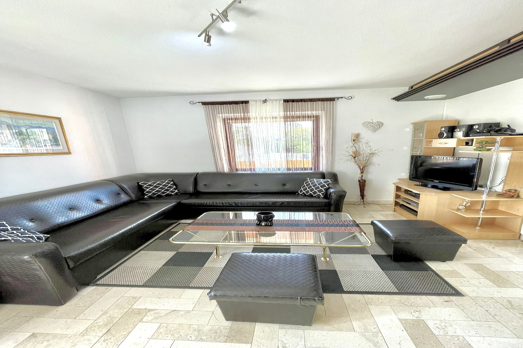 Holiday Home Rocca with pool - Woonkamer