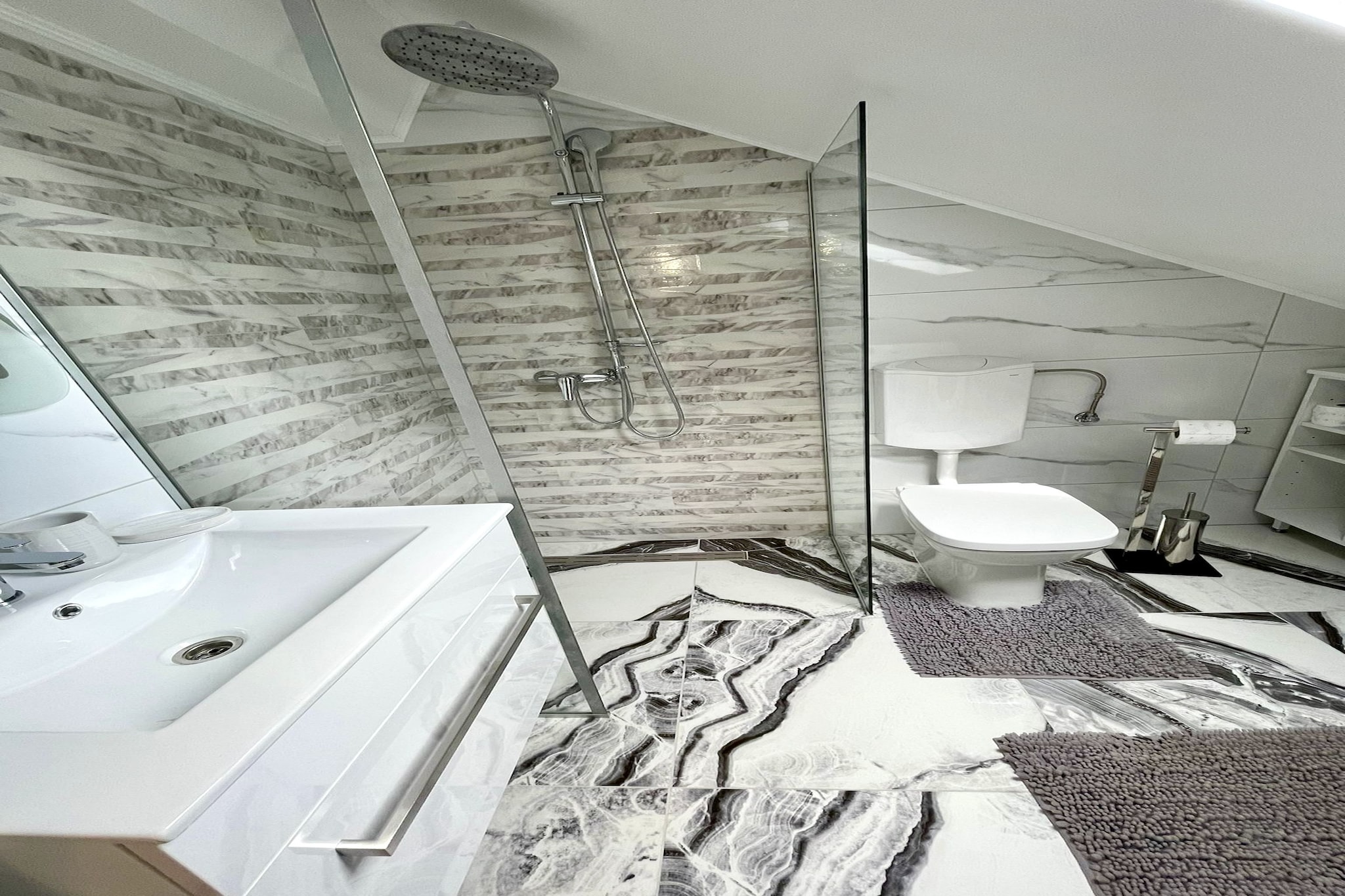 Holiday Home Rocca with pool - Badkamer