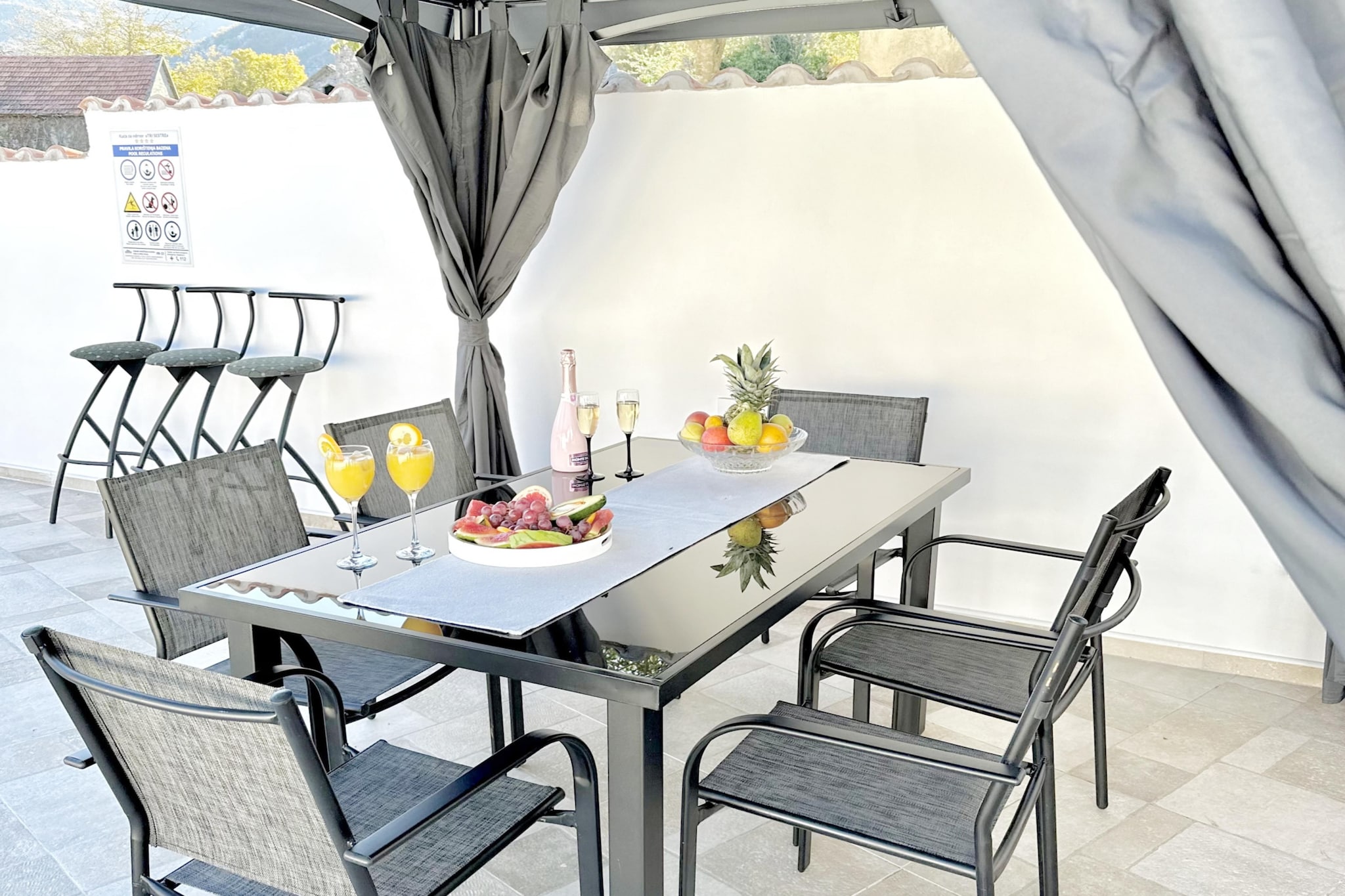 Holiday Home Rocca with pool - Terrasse/Balkon