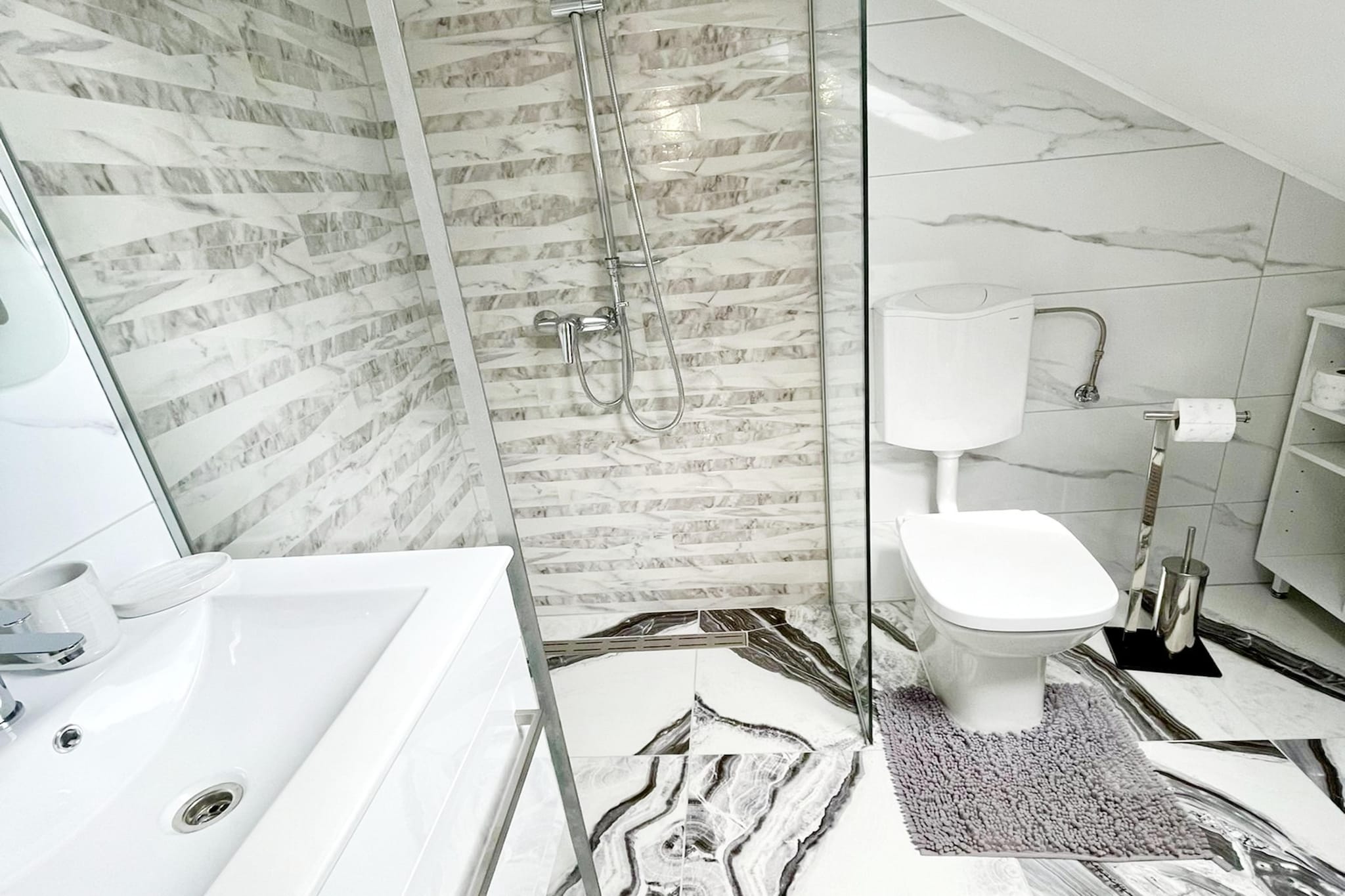 Holiday Home Rocca with pool - Badezimmer